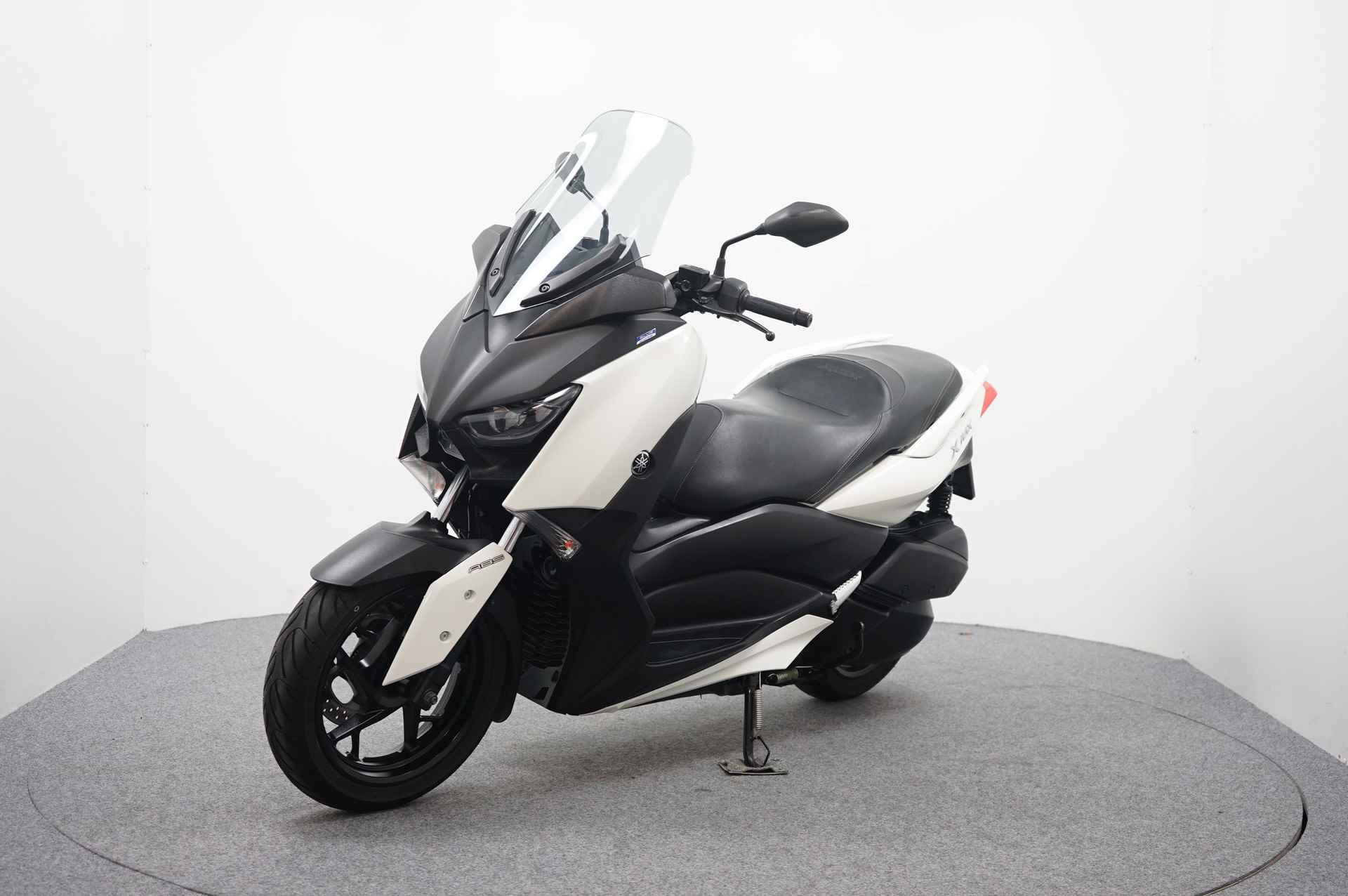 Yamaha X-MAX 300 - 4/14