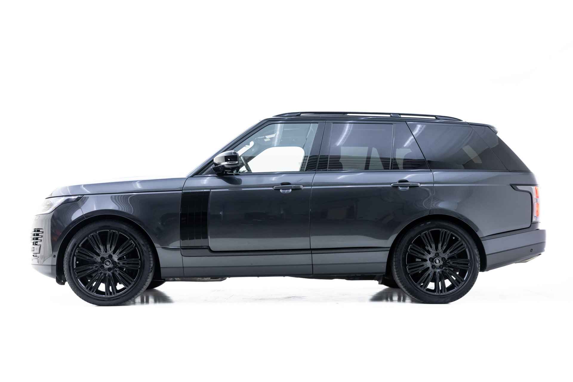 Land Rover Range Rover 3.0 P400 6-Cilinder Vogue | Pano | Black Ext Pack | Head-up | 22 Inch | Drive Pro Pack | - 3/39