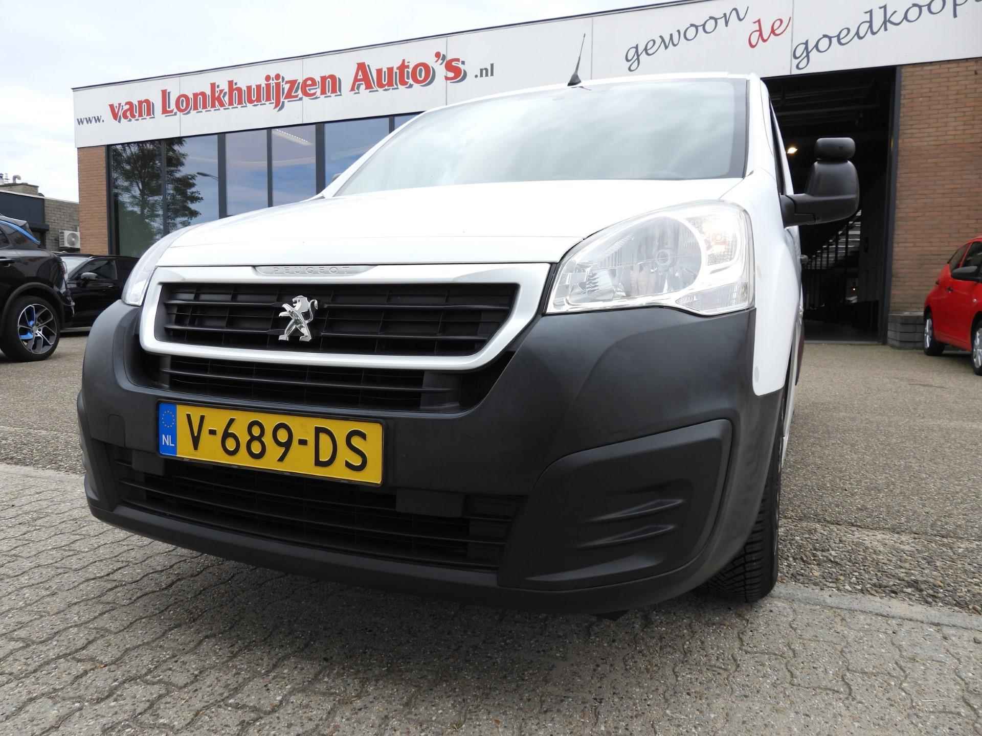 Peugeot Partner 120 1.6 HDi 100 L1 Première MARGE/NAVI/AIRCO/PDC! - 24/28