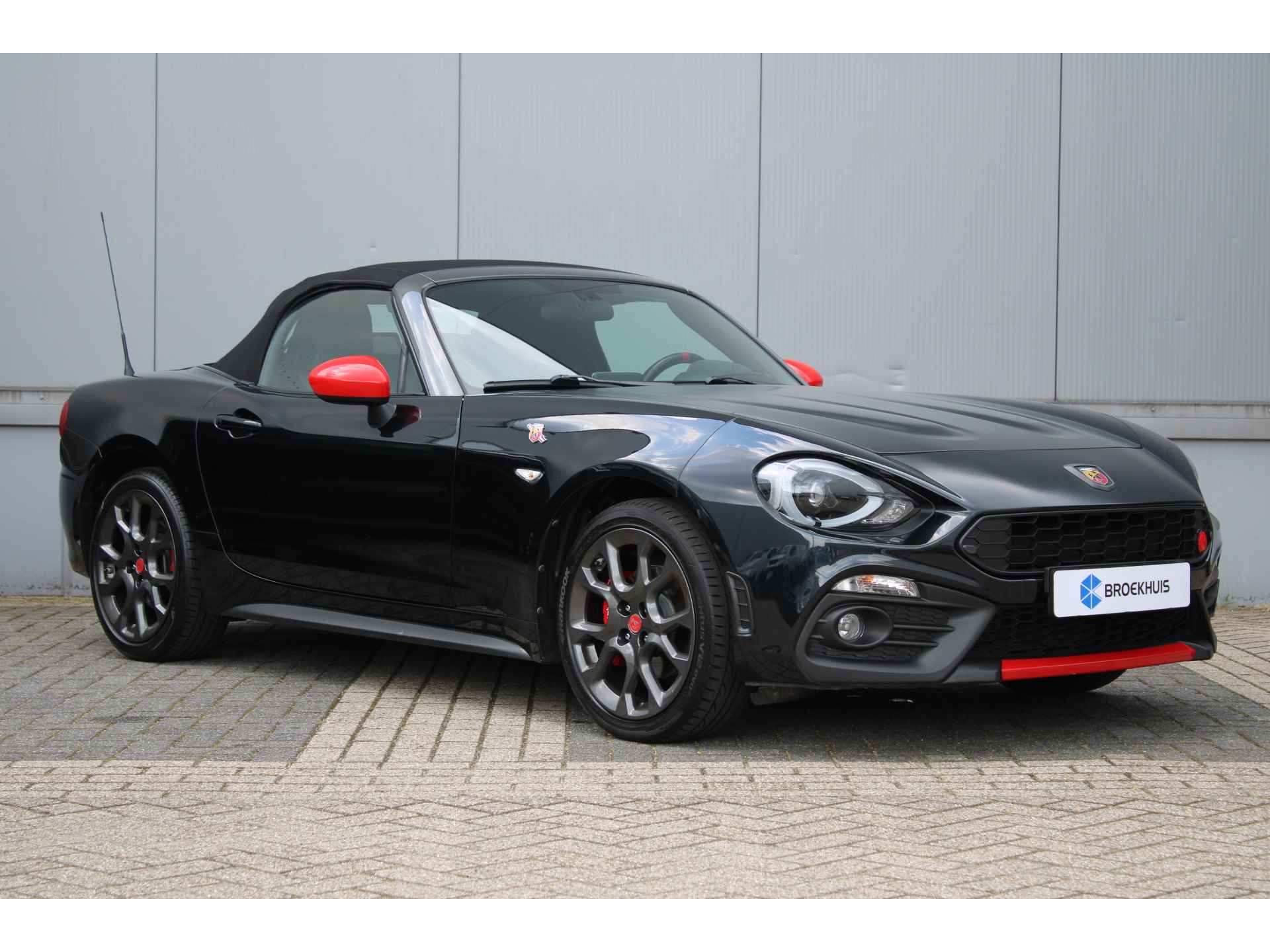 Fiat Spider Abarth 1.4 MultiAir Turbo - 9/48