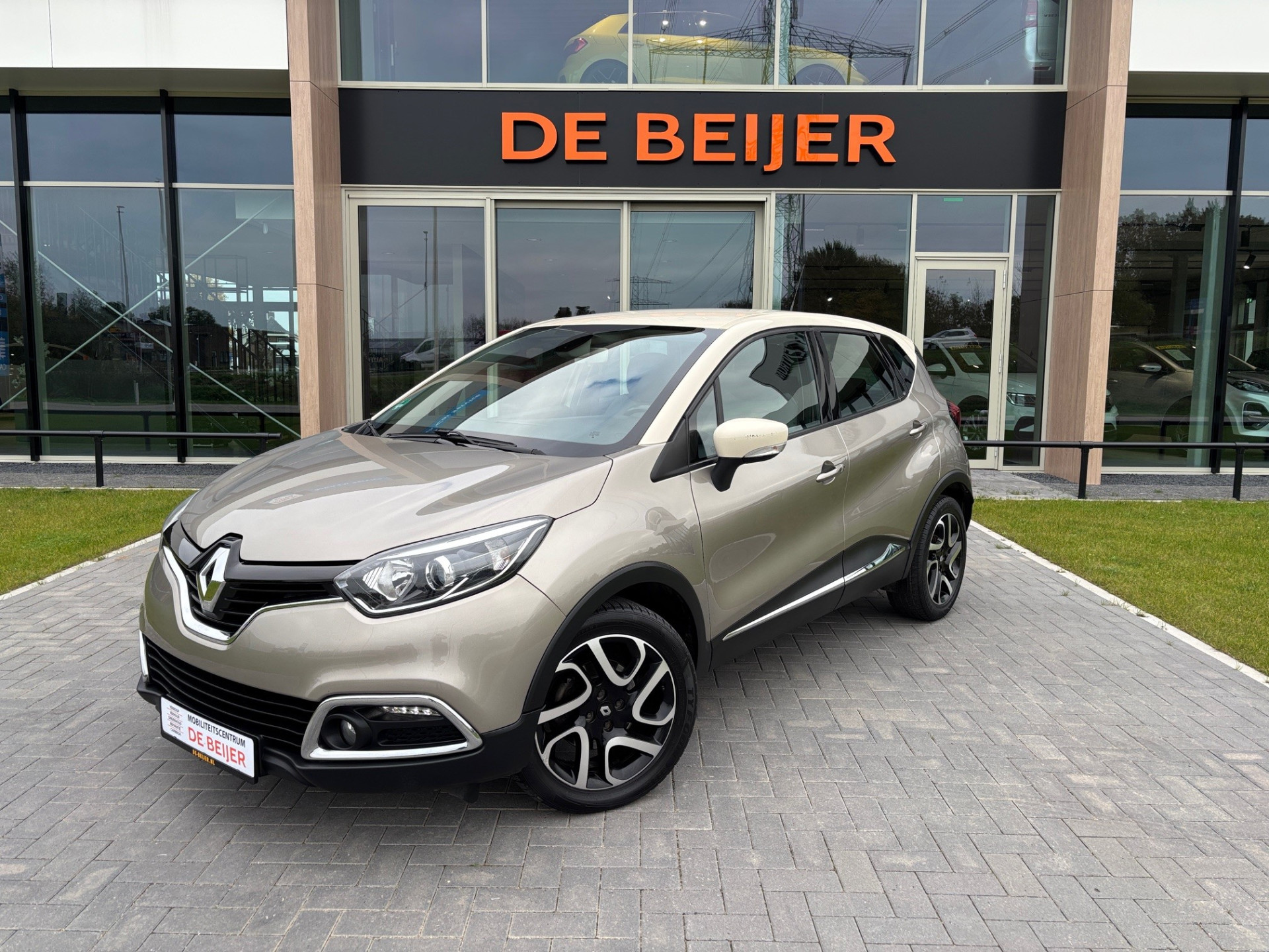 Renault Captur 1.2 TCe Automaat Dynamique Camera I Navi I Airco