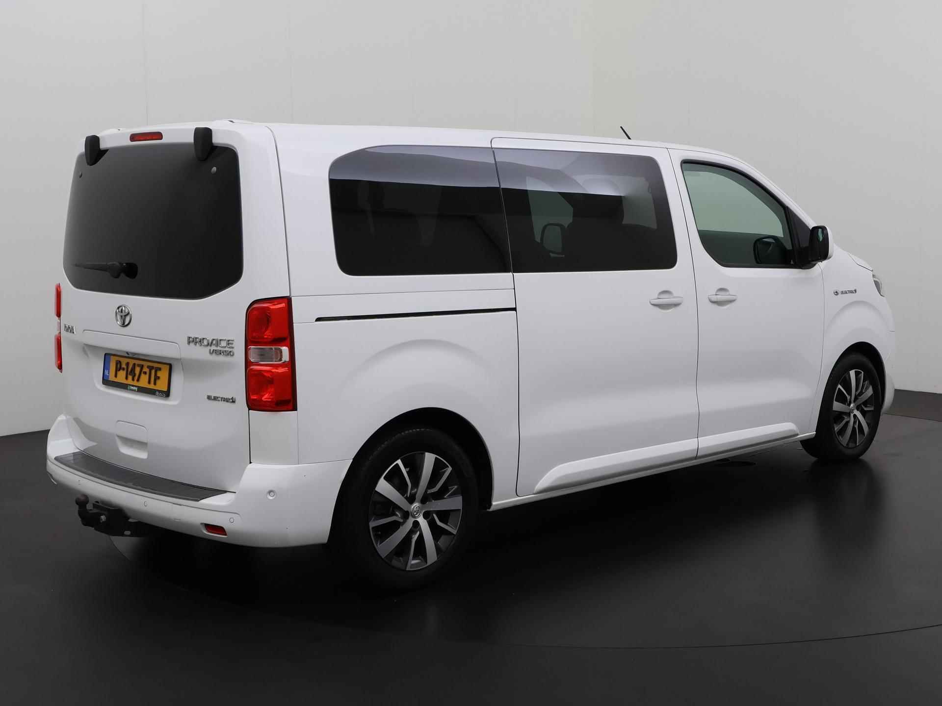 Toyota PROACE Electric Shuttle Long Extra Range Cool 75 kWh | Zijschuifdeur rechts | Cruise control | Zondag Open! - 4/49