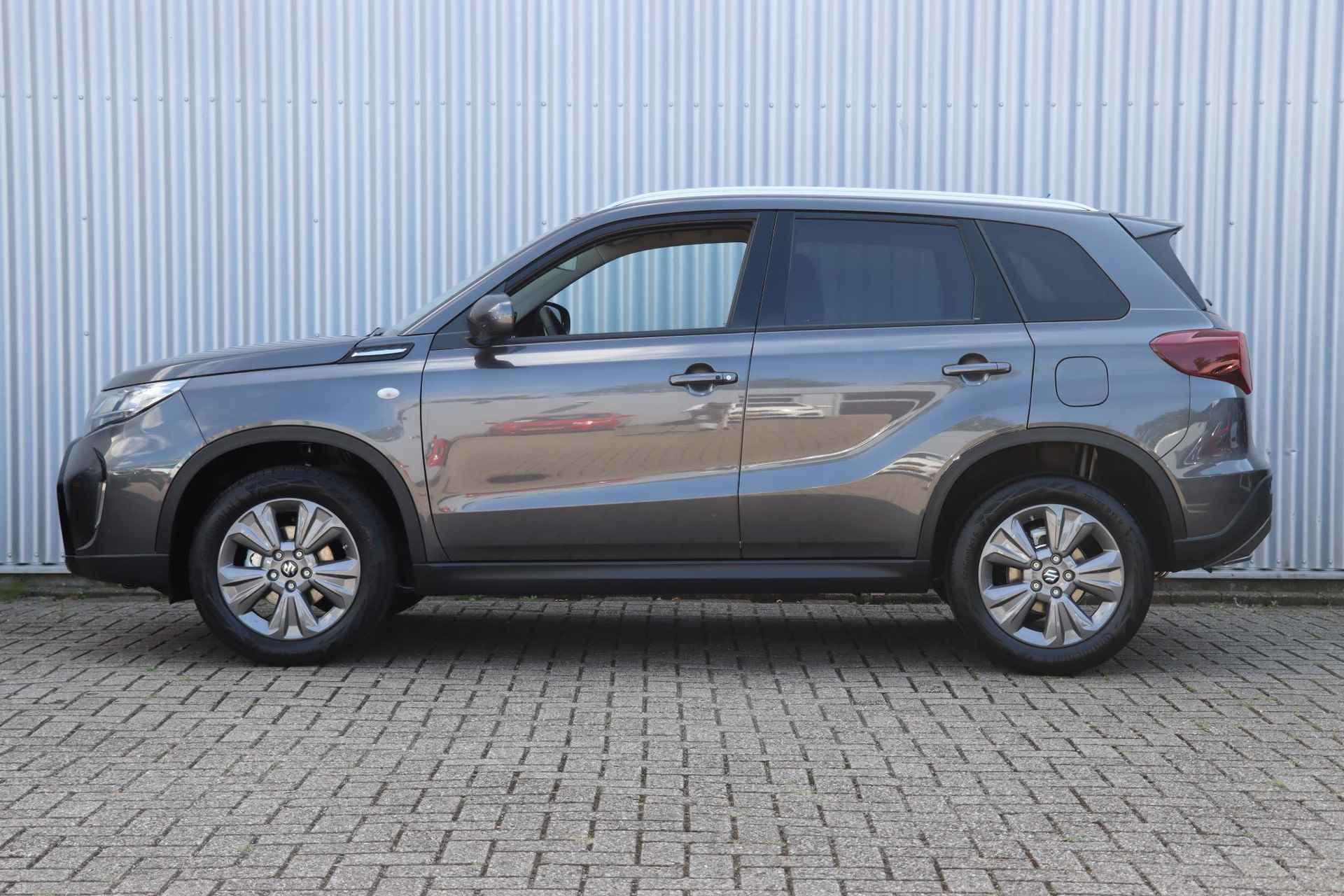 Suzuki Vitara 1.4 Boosterjet Select Smart Hybrid | Nieuw Model 2024 | € 1500 actiekorting | Nieuw te bestellen en uit voorraad leverbaar | - 2/24