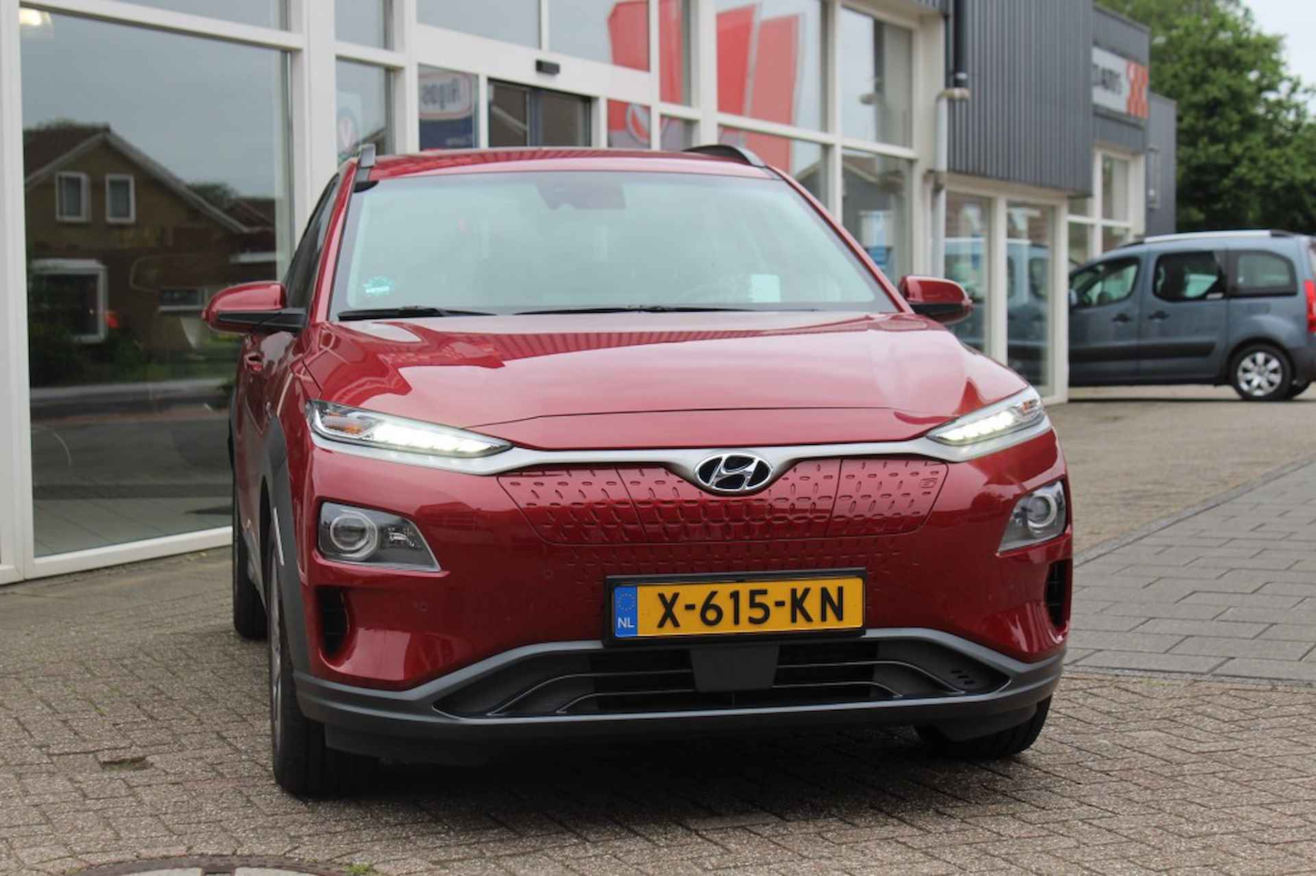 HYUNDAI Kona EV PREMIUM  64KWH - 2/14