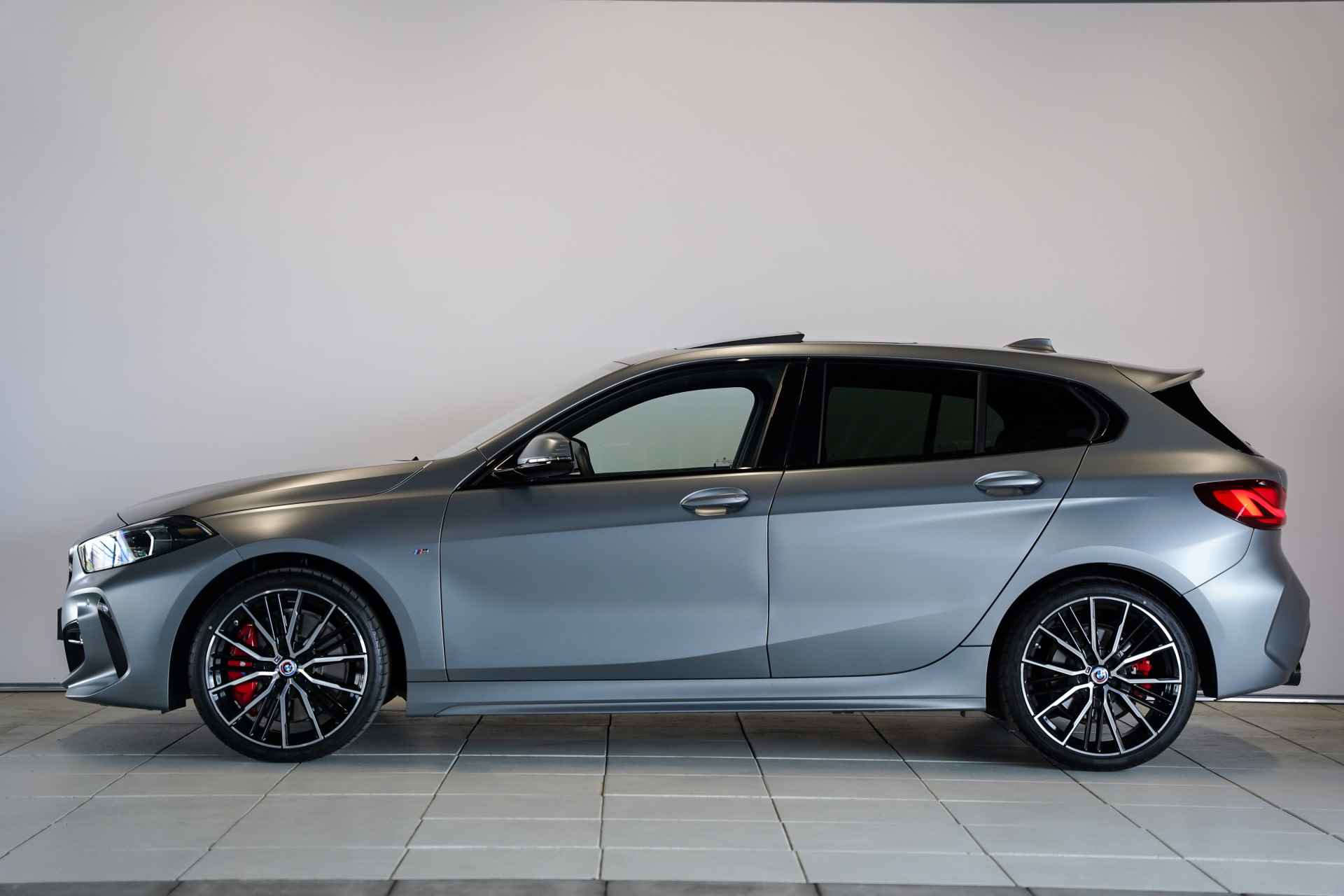 BMW 1 Serie 5-deurs 120i M Sportpakket Pro Aut. - 4/31