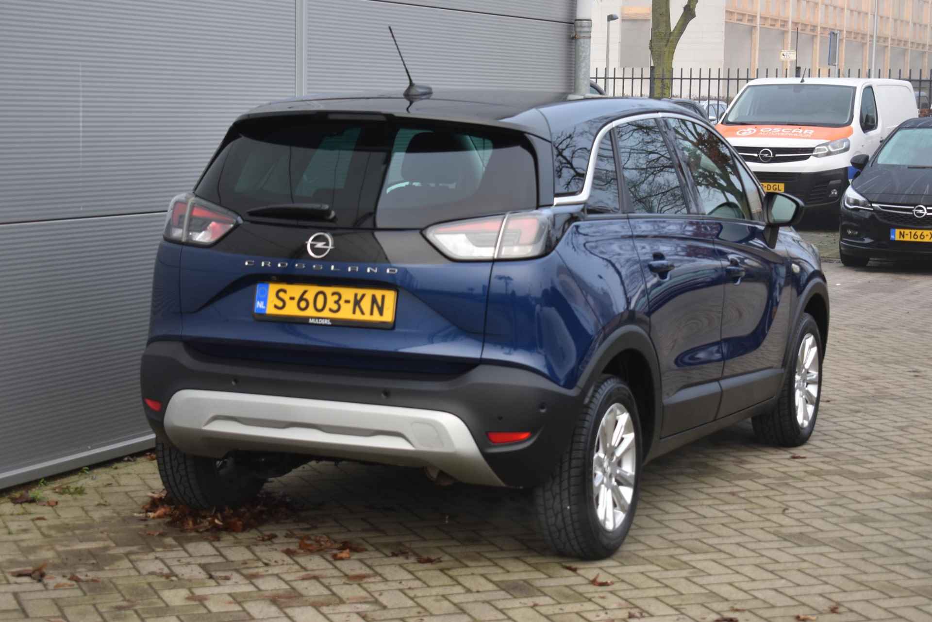 Opel Crossland 1.2 Turbo Elegance NAVI / Stoel en Stuurverwarming / Camera - 3/44