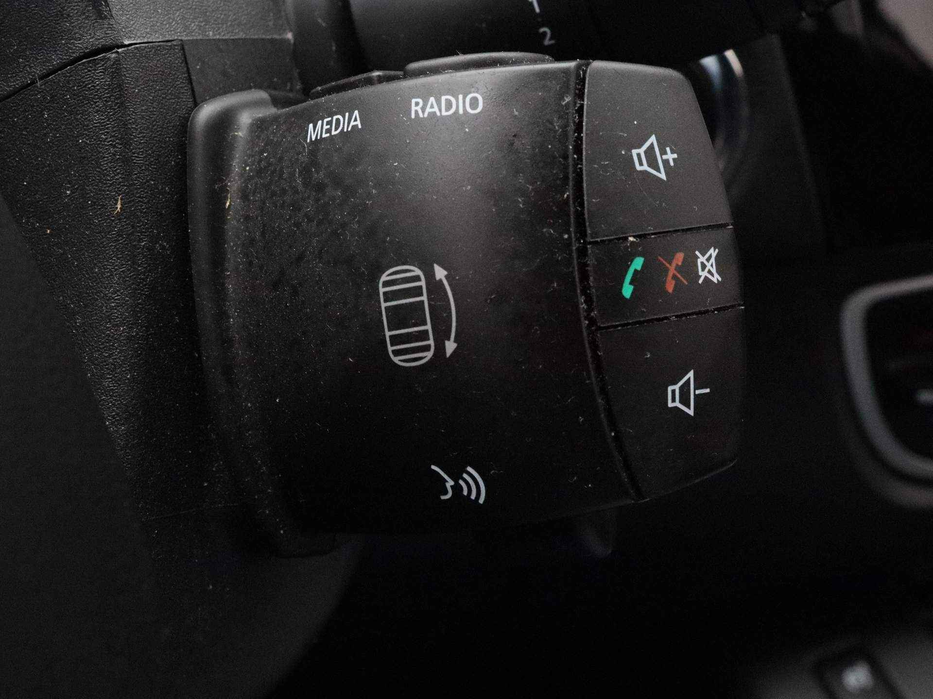 Renault Grand Scénic dCi 110pk Bose EDC/Automaat ALL-IN PRIJS! Camera | Leder | Navi | Stoelverw. | Trekhaak - 20/47
