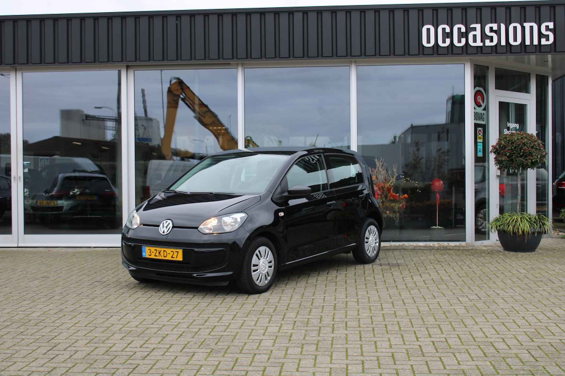 Volkswagen Up! 1.0 take up! BlueM. - 3/16