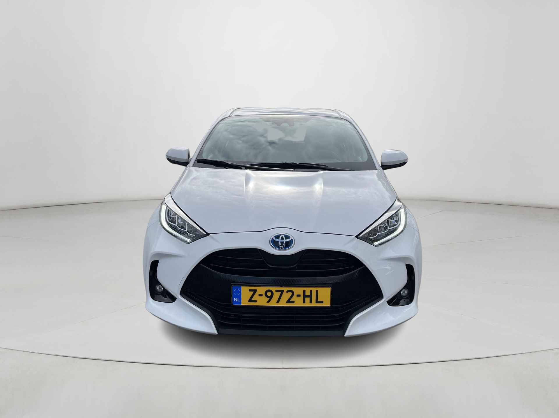 Toyota Yaris 1.5 Hybrid Dynamic | Carplay | LED koplampen | Licht metalen velgen | Parkeercamera | - 9/26
