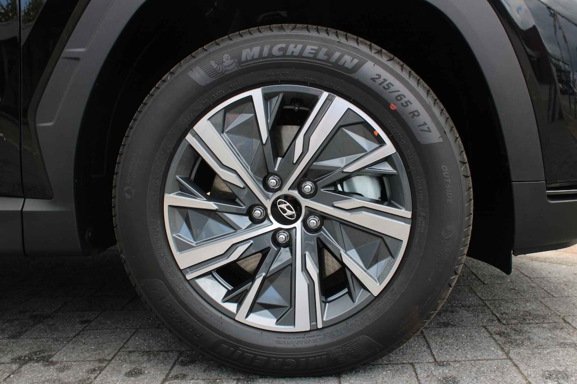 Hyundai Tucson 1.6 T-GDI HEV Comfort Smart *NIEUW! Direct leverbaar - 16/35