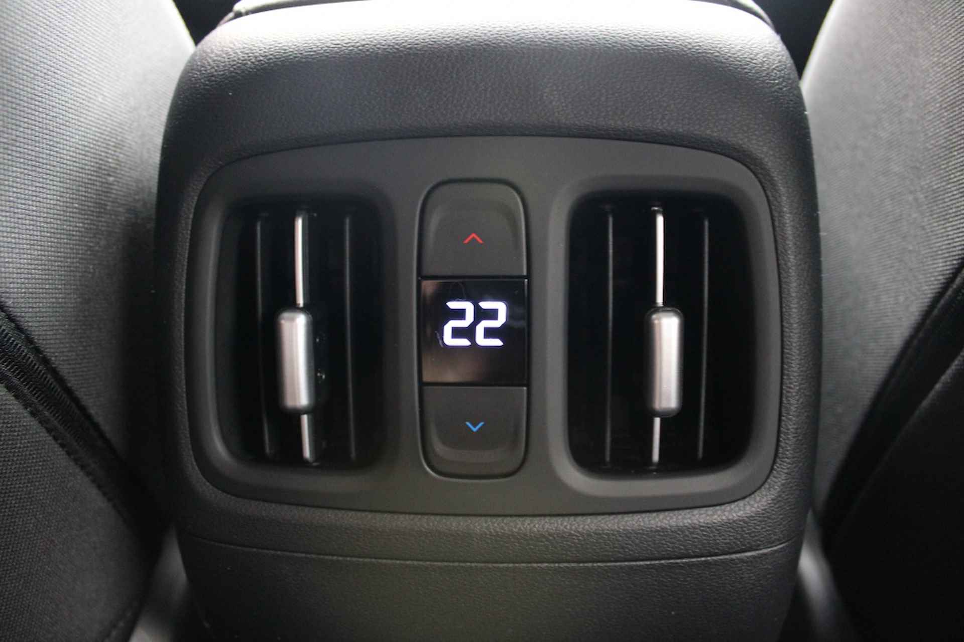 Hyundai Tucson 1.6 T-GDI HEV Comfort Smart *NIEUW! Direct leverbaar - 26/35