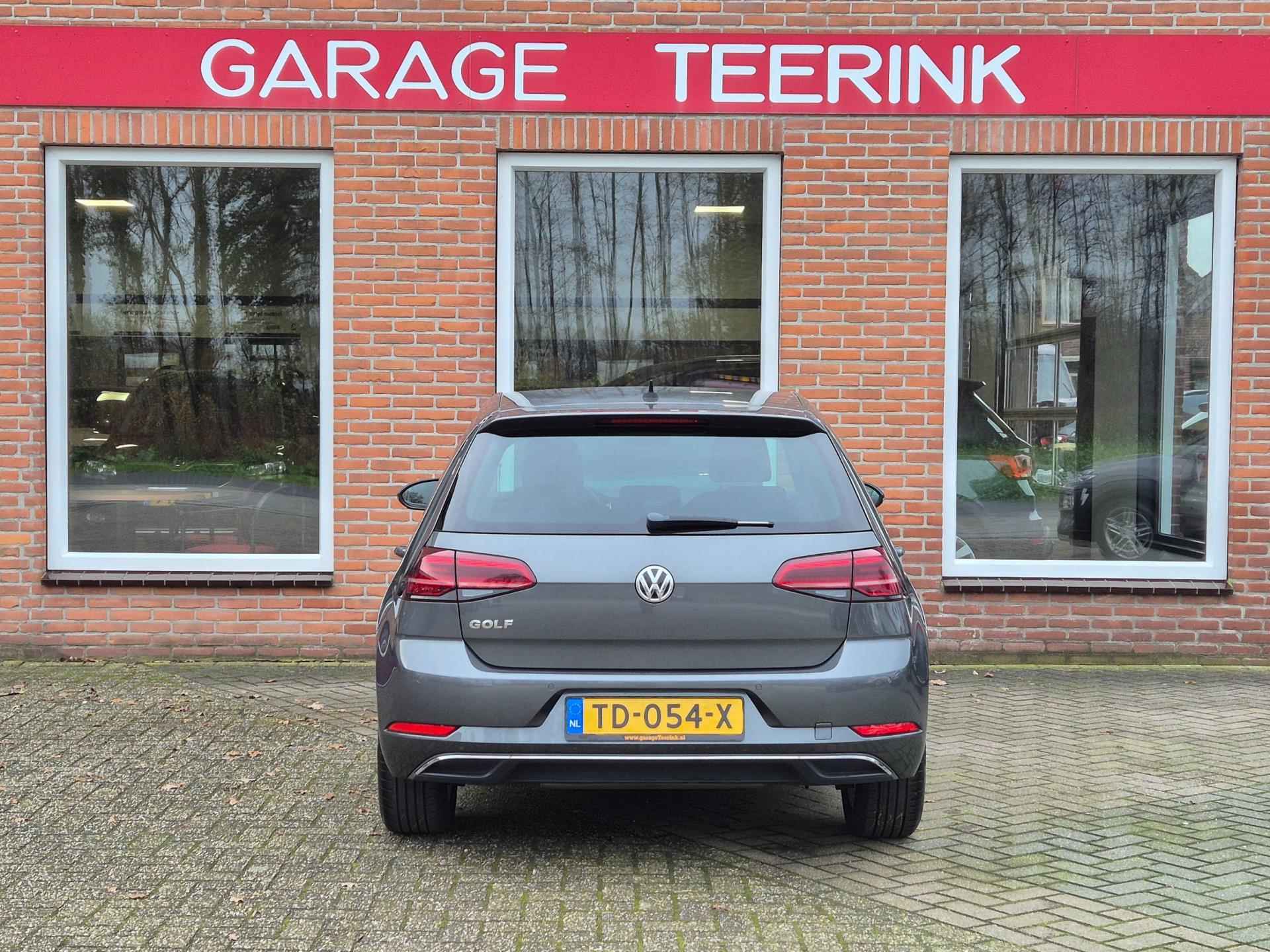 Volkswagen Golf 1.0 TSI Comfortline Business 110PK 5drs AUTOMAAT clima, adapt. cruise, navi, carplay RIJKLAAR - 19/20