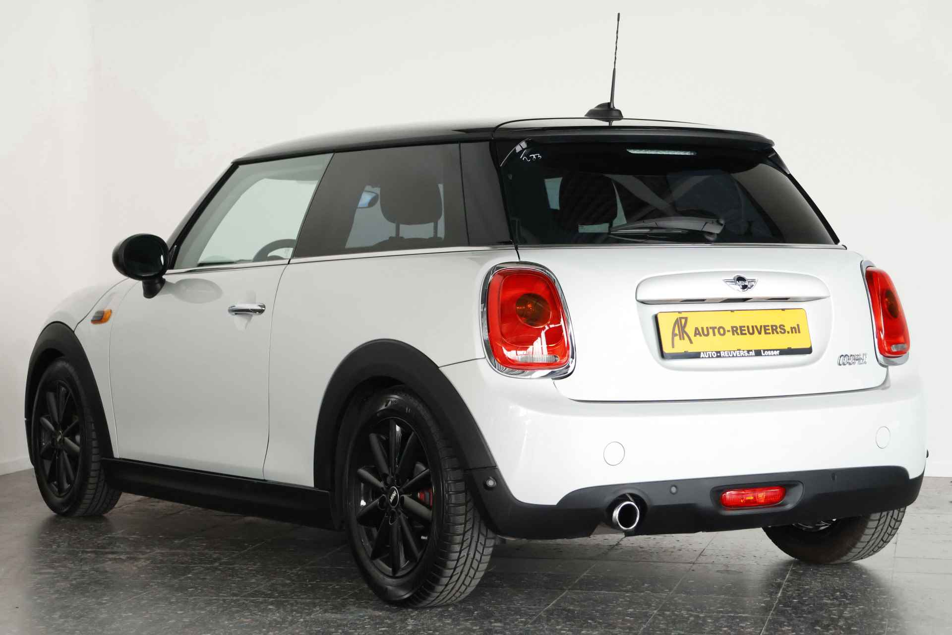 MINI Mini 1.5 Cooper Navi / DAB / Cruise / Airco / PDC - 5/25