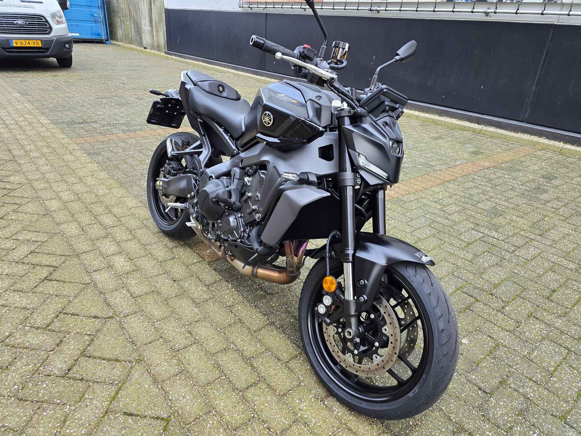 Yamaha MT 09 Y-AMT - 2/21