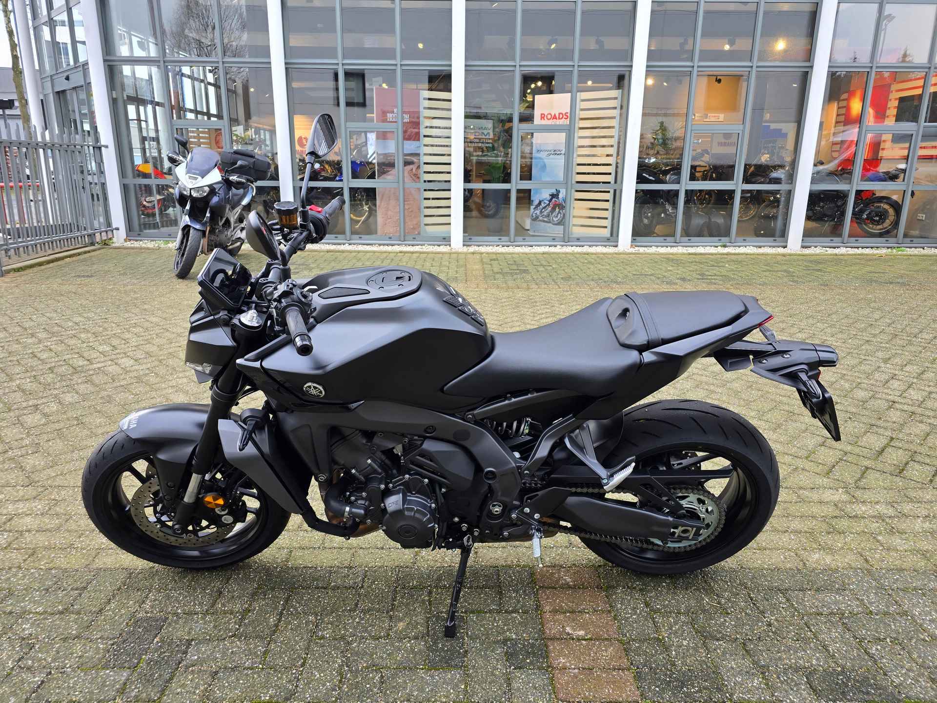 Yamaha MT 09 Y-AMT - 3/21