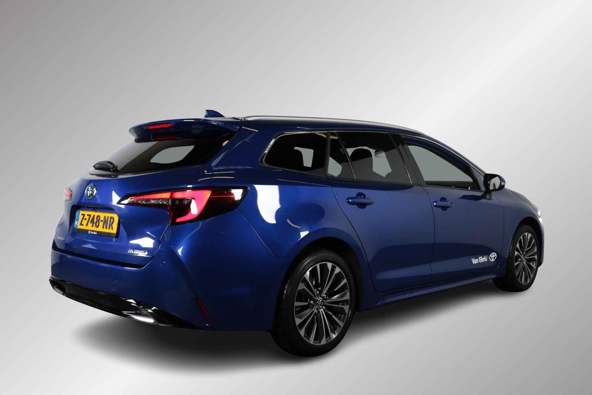 Toyota Corolla Touring Sports 1.8 Hybrid First edition, Facelift, Parkeersensor - 2/38