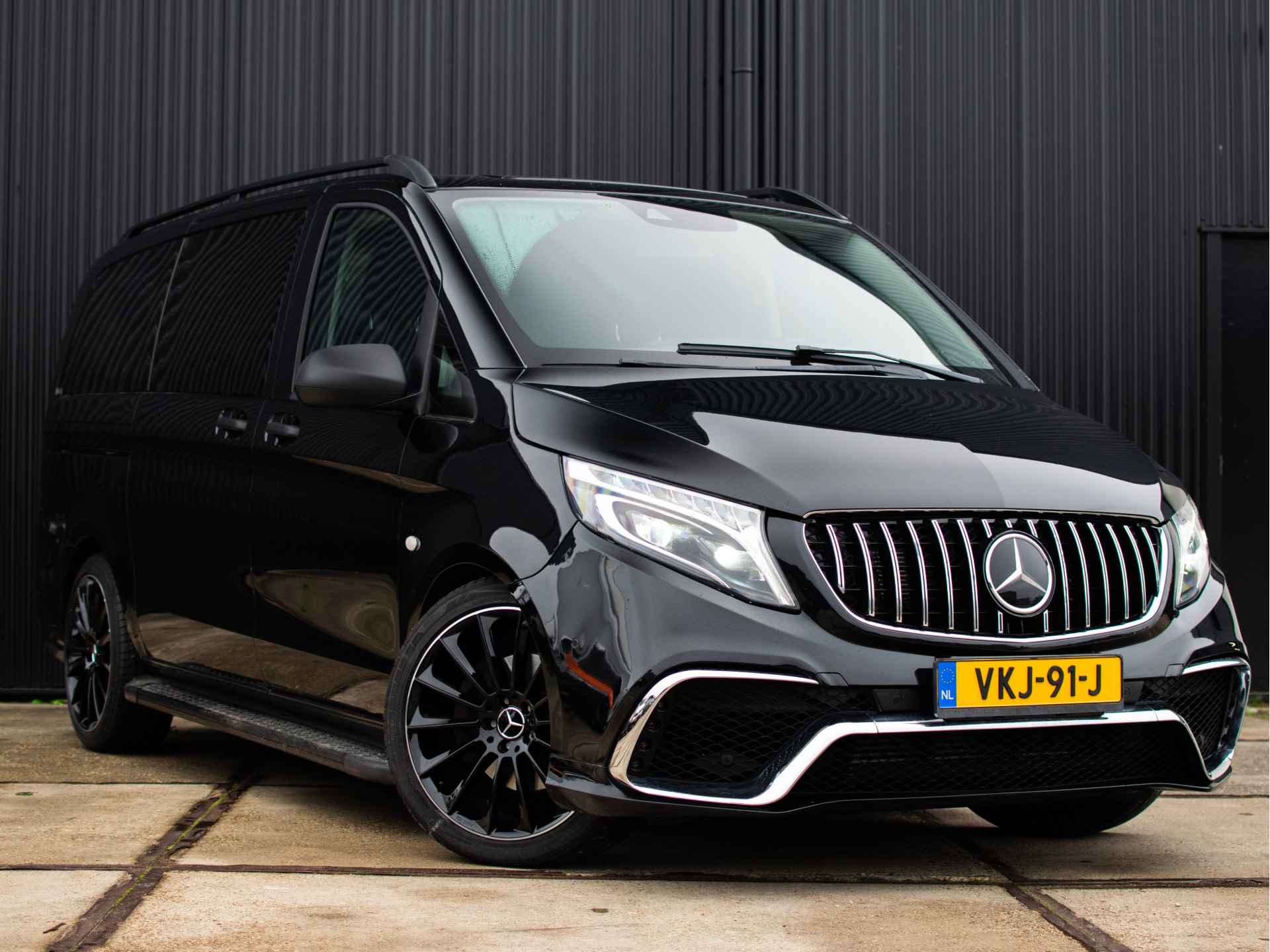 Mercedes-Benz Vito 119 CDI DC | AMG style | MARGE | LED | Stoelverwarming | Camera achter| Trekhaak - 24/31