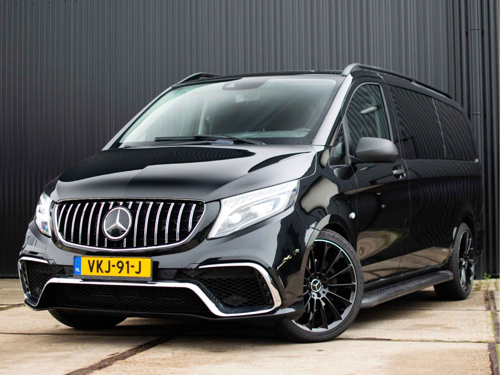 Mercedes-Benz Vito 119 CDI DC | AMG style | MARGE | LED | Stoelverwarming | Camera achter| Trekhaak - 25/31