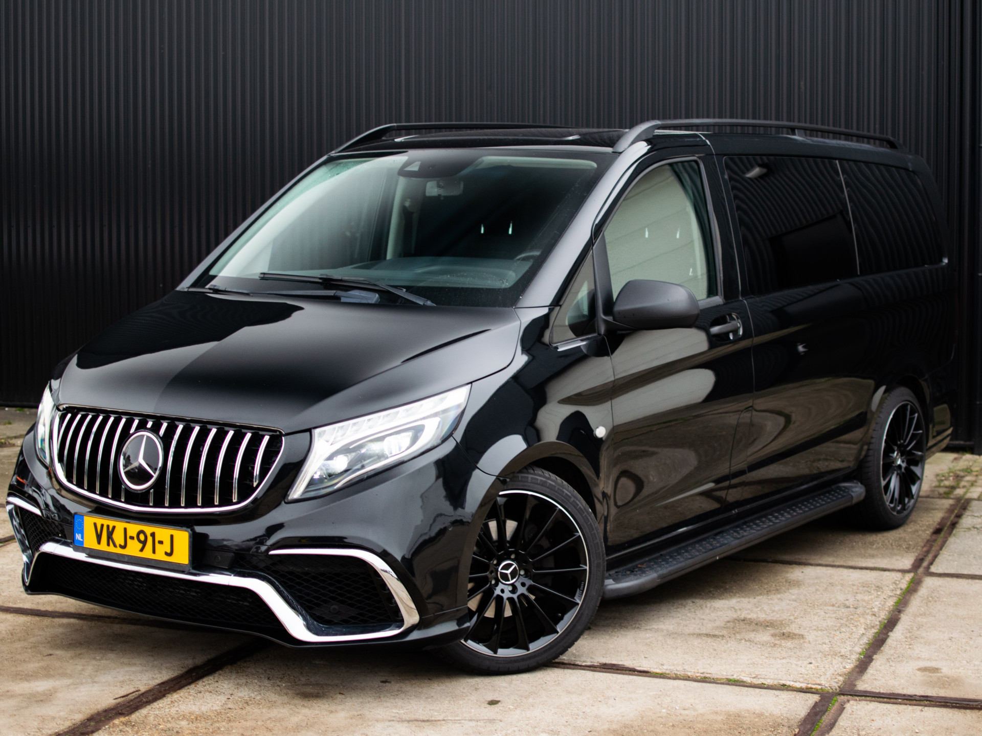 Mercedes-Benz Vito 119 CDI DC | AMG style | MARGE | LED | Stoelverwarming | Camera achter| Trekhaak