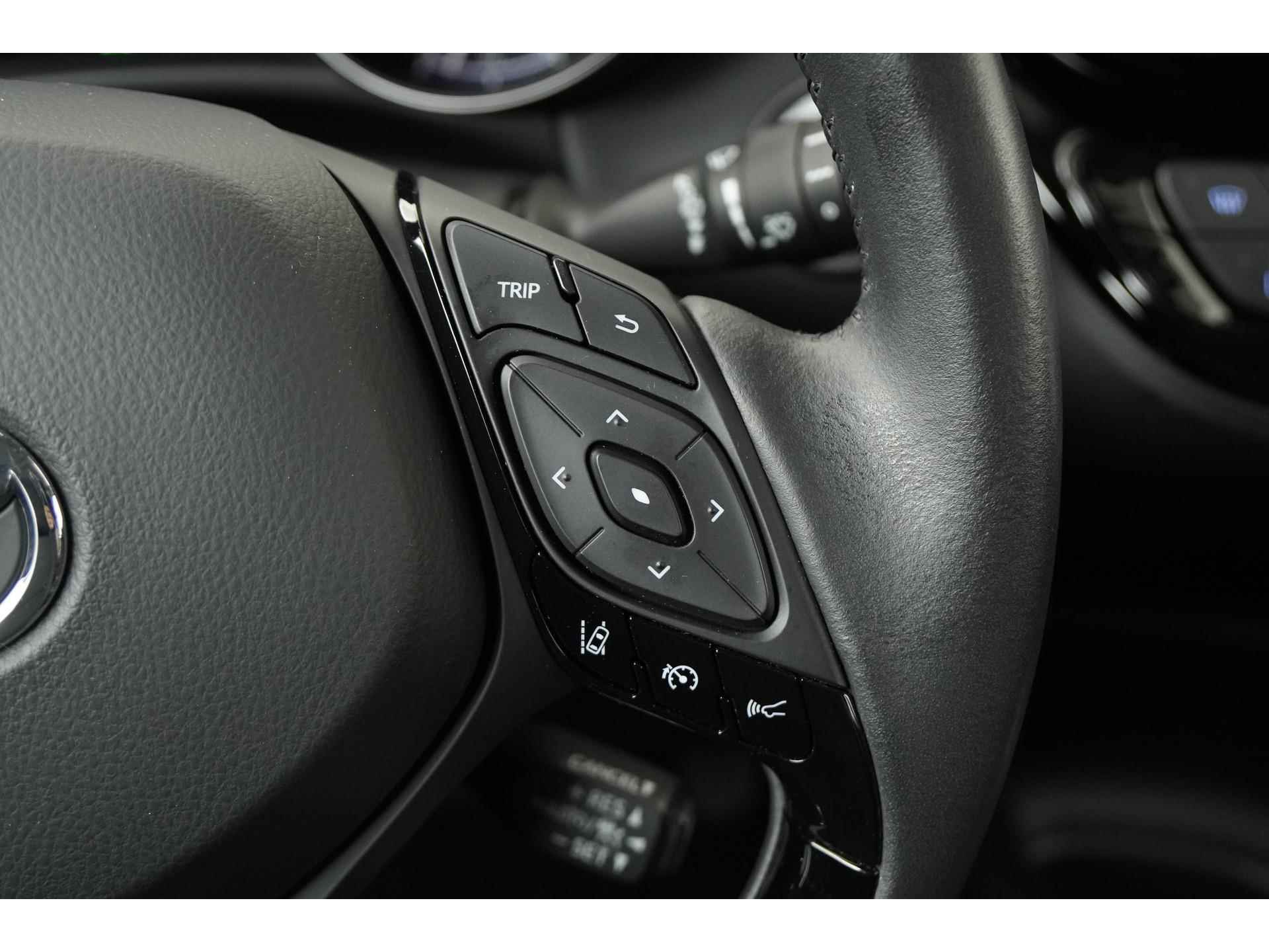 Toyota C-HR 1.8 Hybrid Active | Camera | Carplay | Adapt cruise | Lane assist |  Zondag Open! - 10/37