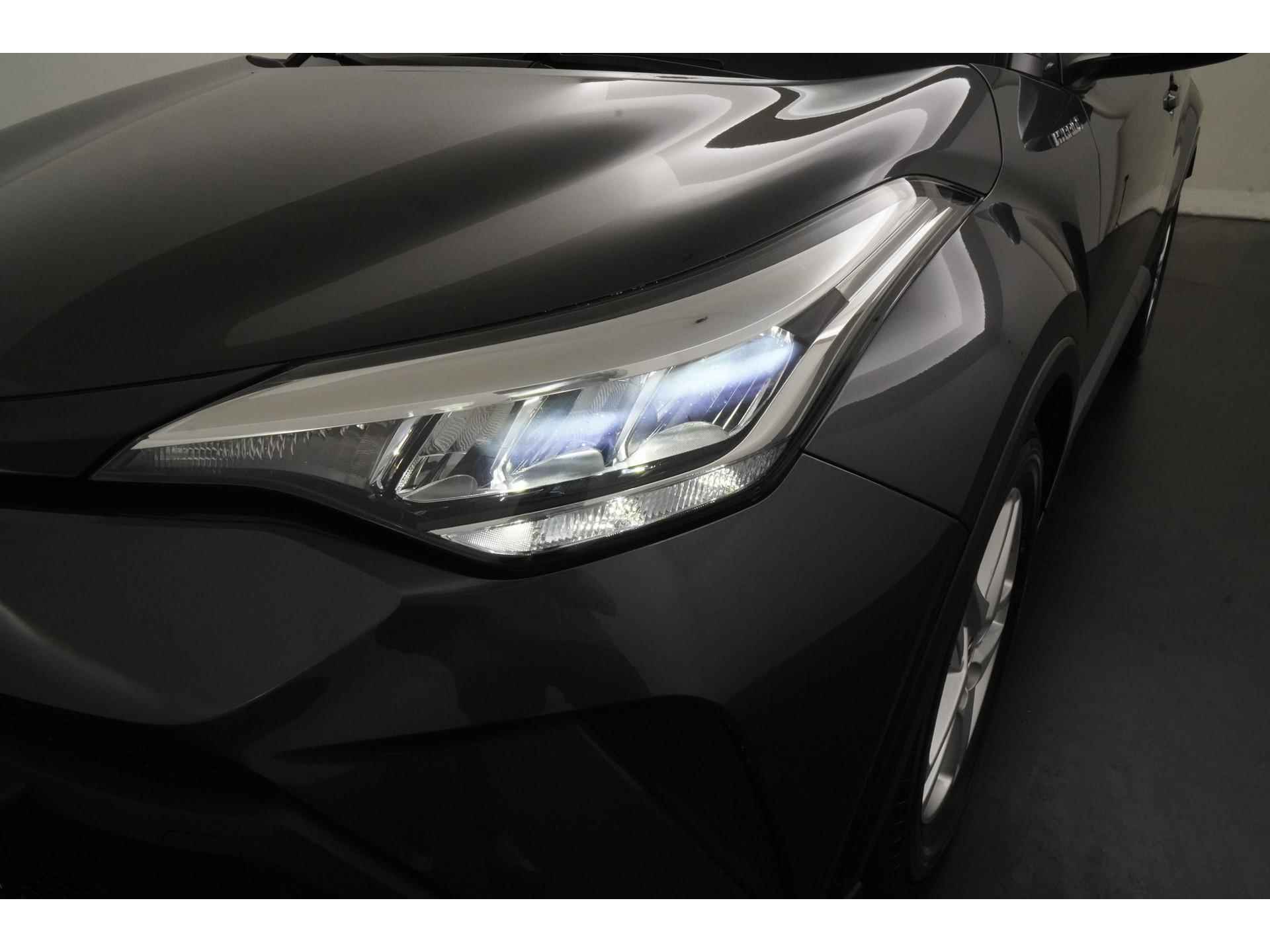 Toyota C-HR 1.8 Hybrid Active | Camera | Carplay | Adapt cruise | Lane assist |  Zondag Open! - 22/37