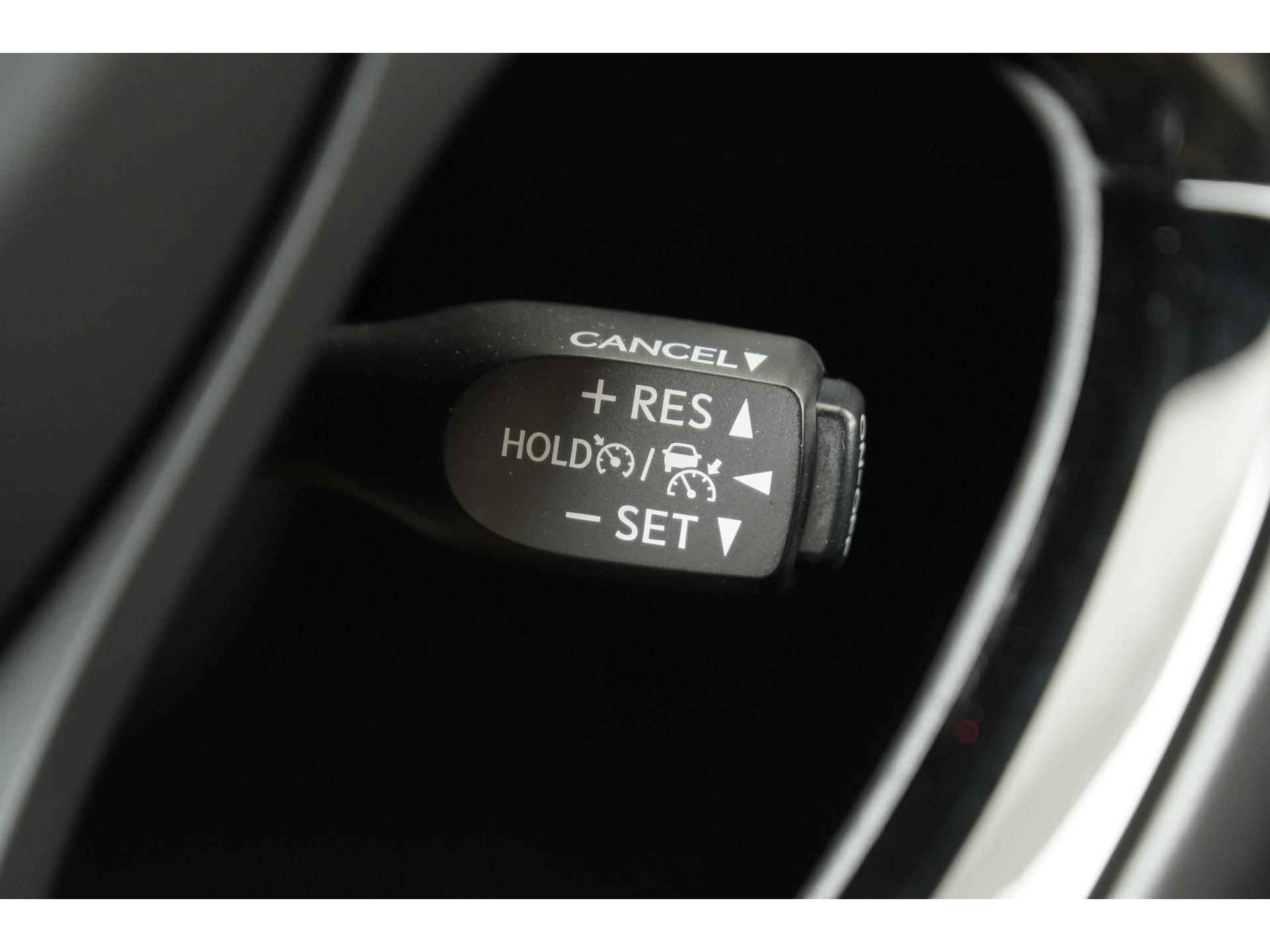 Toyota C-HR 1.8 Hybrid Active | Camera | Carplay | Adapt cruise | Lane assist |  Zondag Open! - 28/37
