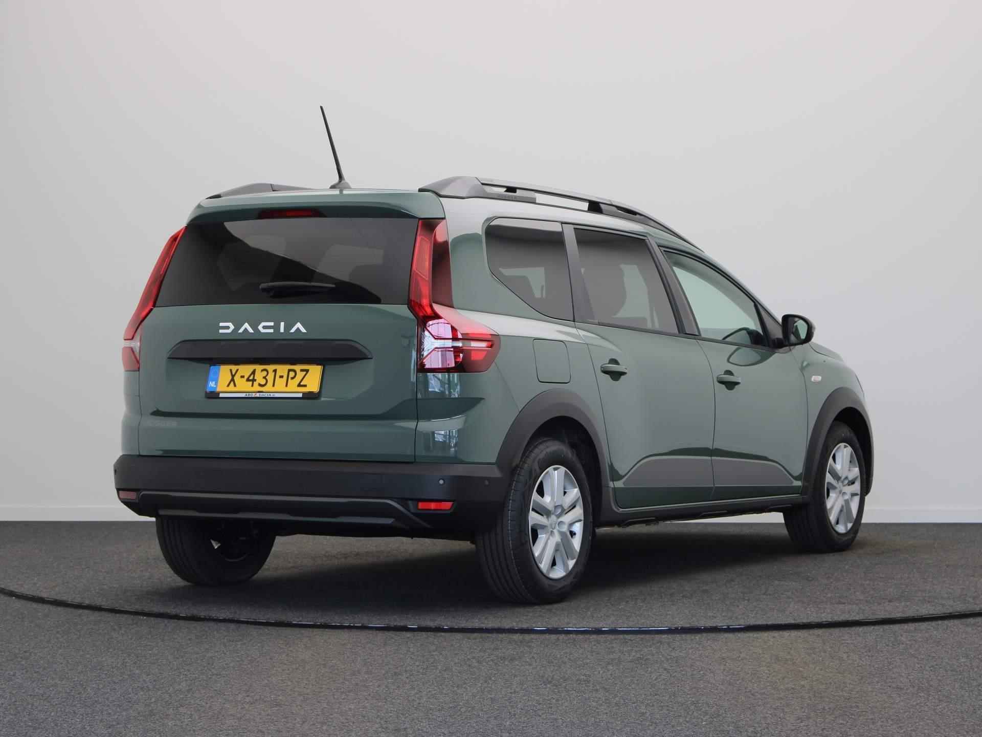 Dacia Jogger TCe 100pk ECO-G Expression 7p. | Achteruitrijcamera | Navigatie | Apple Carplay/Android Auto | - 11/35