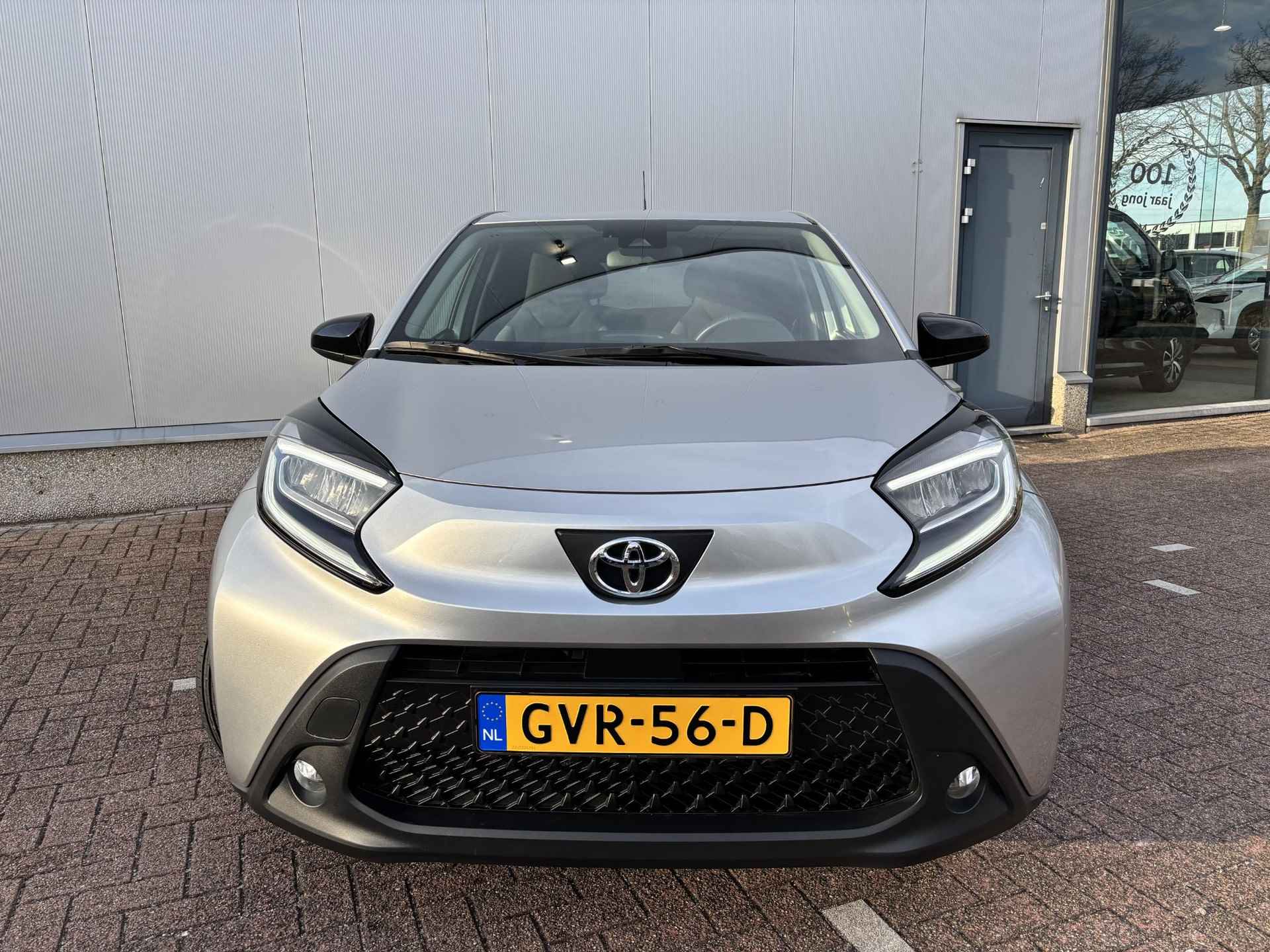 Toyota Aygo X 1.0 VVT-i MT first, Stoelverwarming, Apple carplay & Android auto - 8/42