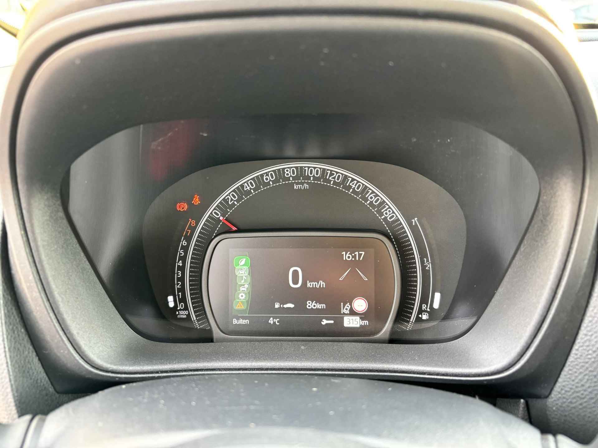 Toyota Aygo X 1.0 VVT-i MT first, Stoelverwarming, Apple carplay & Android auto - 19/42