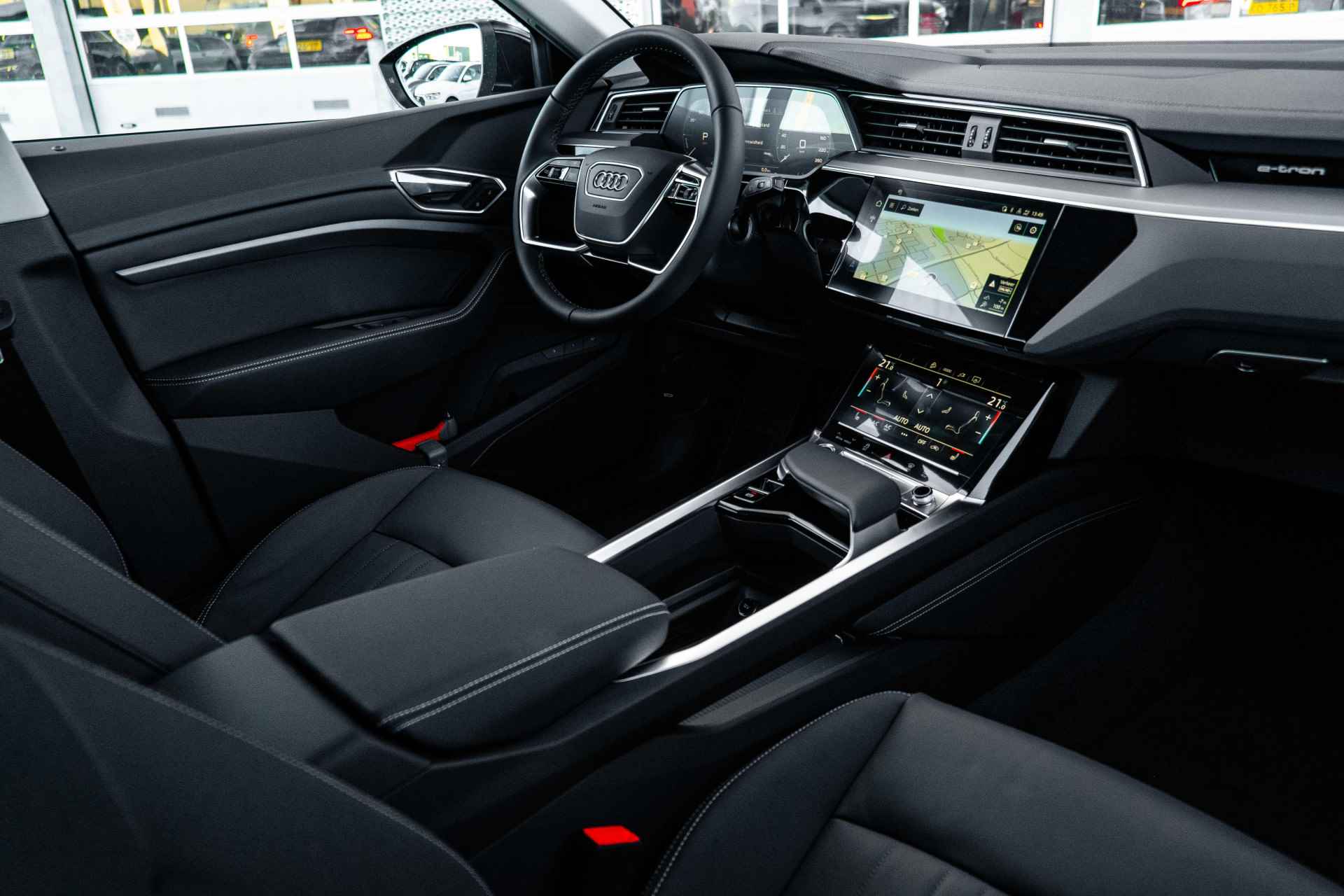 Audi Q8 e-tron 55 quattro Advanced Edition Plus 115 kWh - 8/25