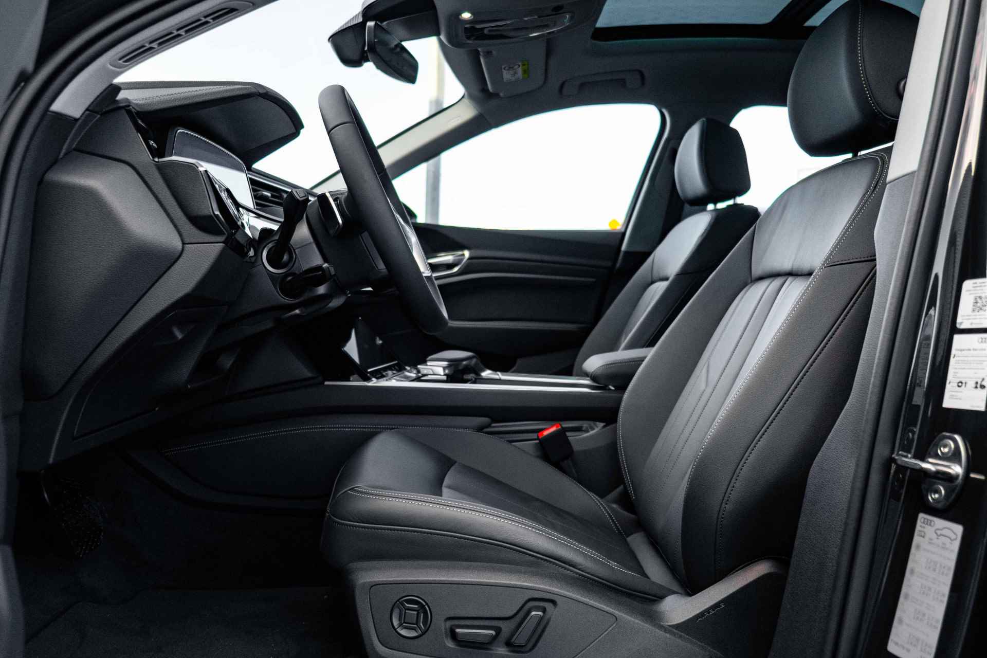 Audi Q8 e-tron 55 quattro Advanced Edition Plus 115 kWh - 9/25