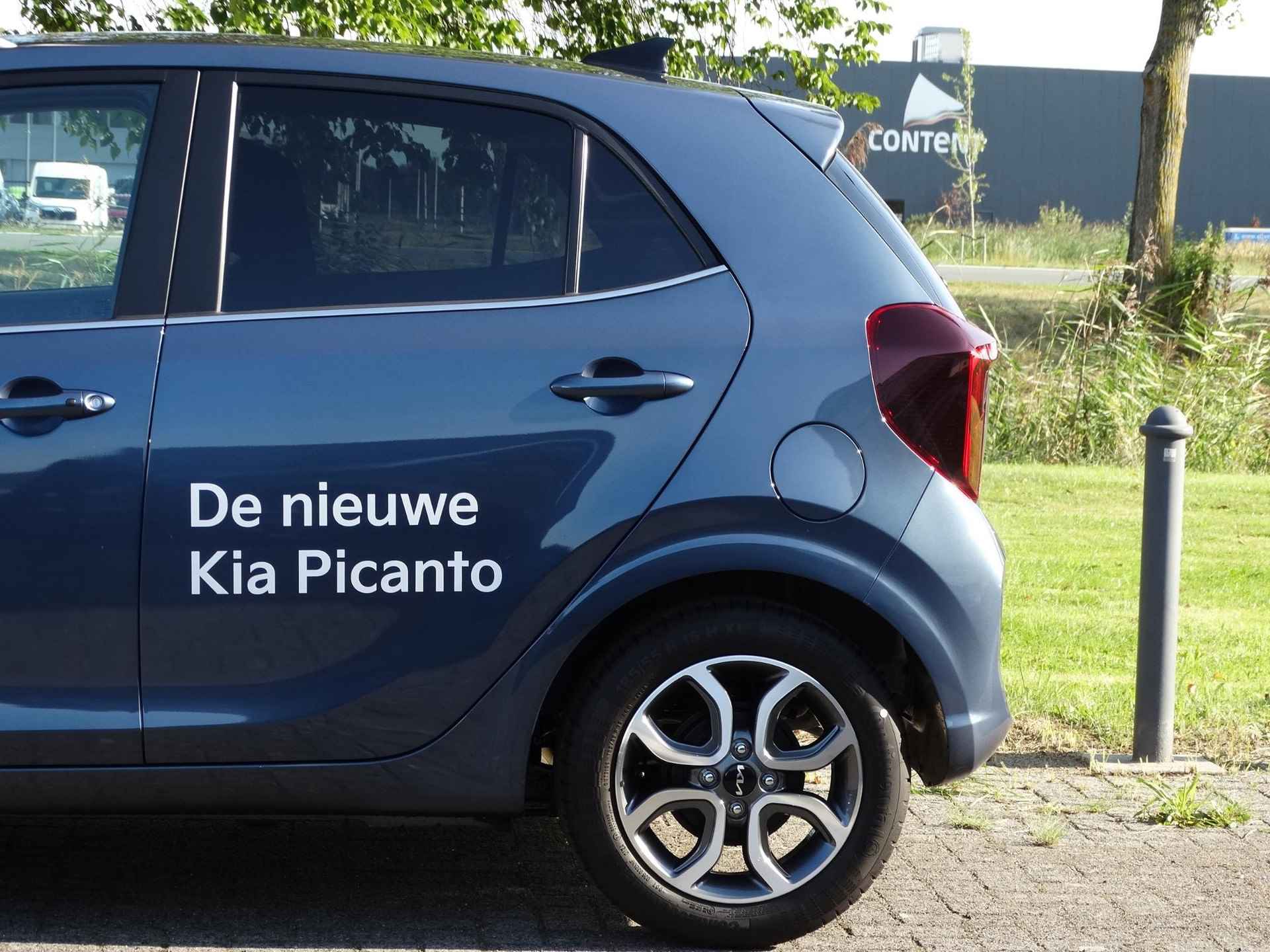 Kia Picanto 1.0 DPI ExecutiveLine ALLEEN BESCHIKBAAR VOOR PROEFRITTEN | LICHTMETALEN VELGEN | STUUR EN STOELVERWARMING | NAVIGATIE - 8/29