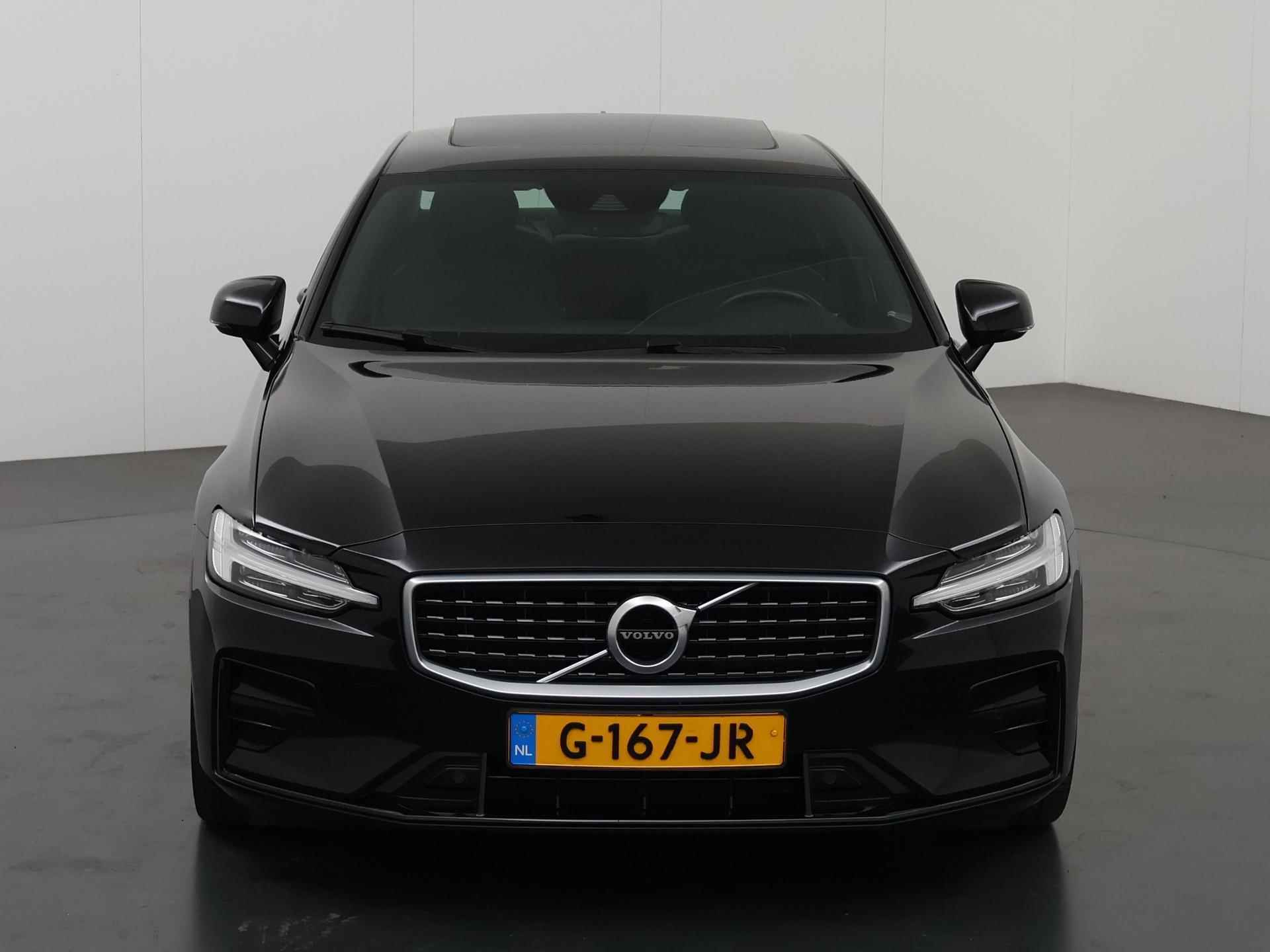 Volvo S60 2.0 T4 R-Design | Navigatie | Panoramadak | Cruise Control adaptief | Dodehoeldetectie|  Keyless go | Stoelverwarming | Parkeercamera | DAB | - 4/40