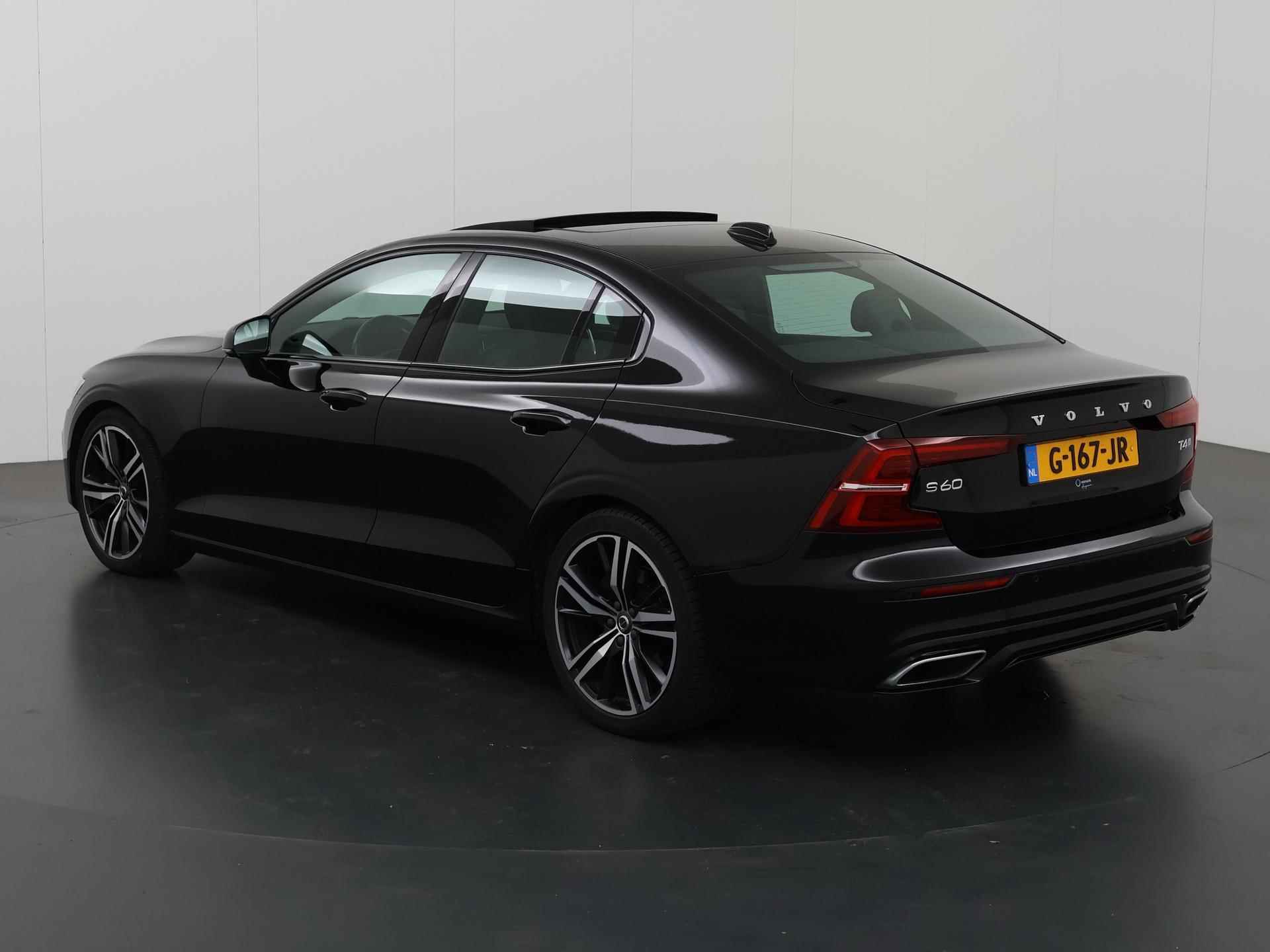 Volvo S60 2.0 T4 R-Design | Navigatie | Panoramadak | Cruise Control adaptief | Dodehoeldetectie|  Keyless go | Stoelverwarming | Parkeercamera | DAB | - 23/40