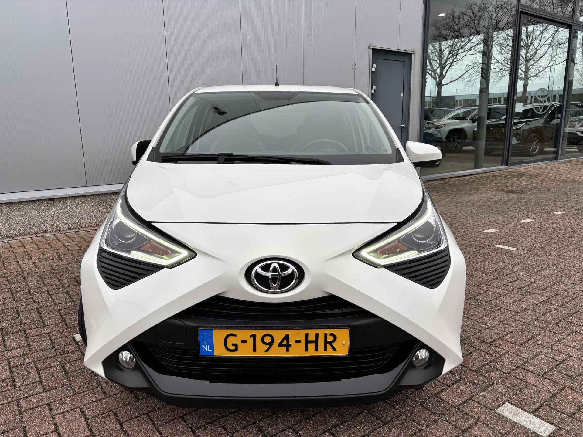 Toyota Aygo 1.0 VVT-i X-Joy, Carplay, Camera, Lm velgen, Climaatbeheersing - 6/42