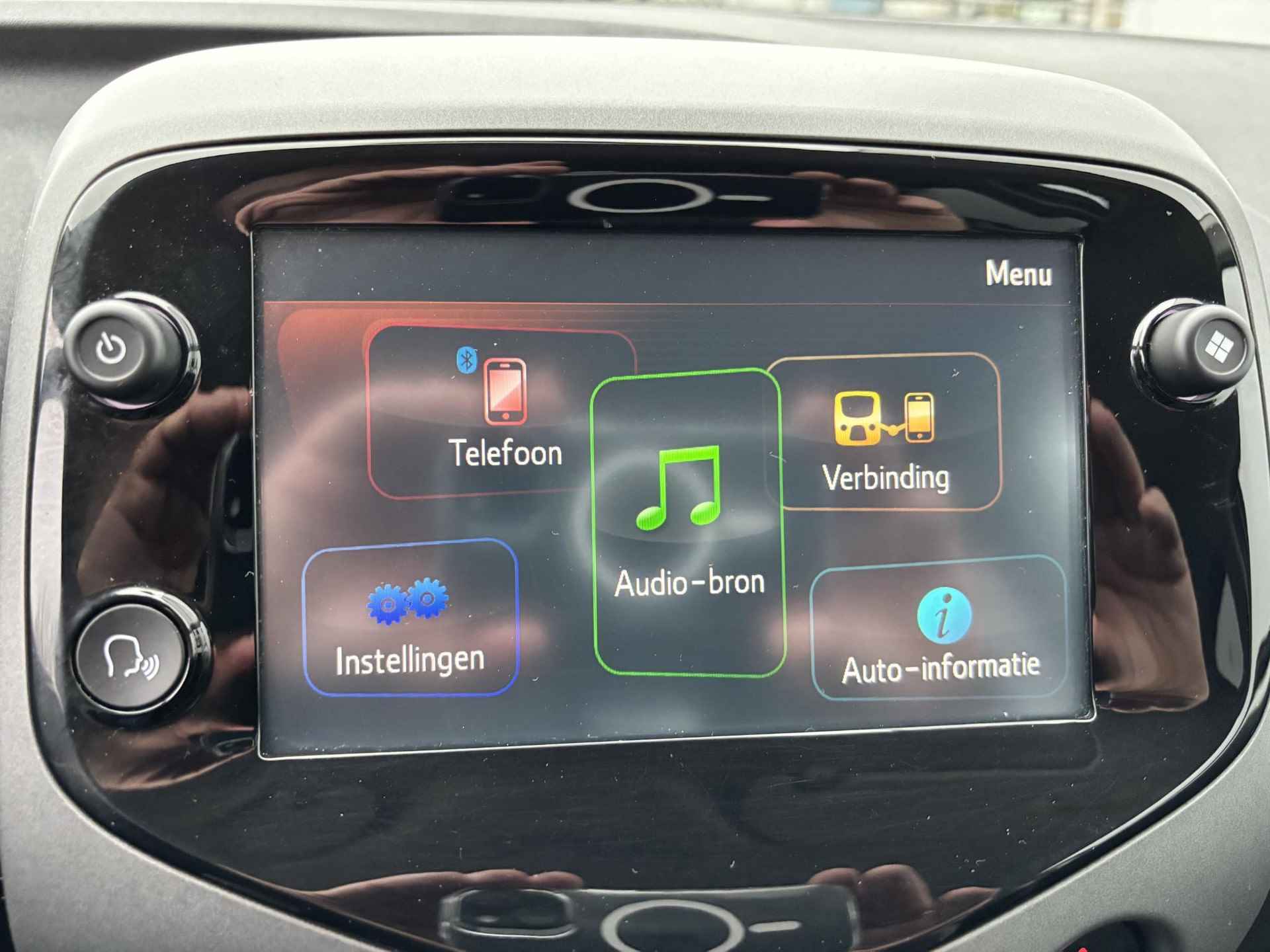 Toyota Aygo 1.0 VVT-i X-Joy, Carplay, Camera, Lm velgen, Climaatbeheersing - 25/42