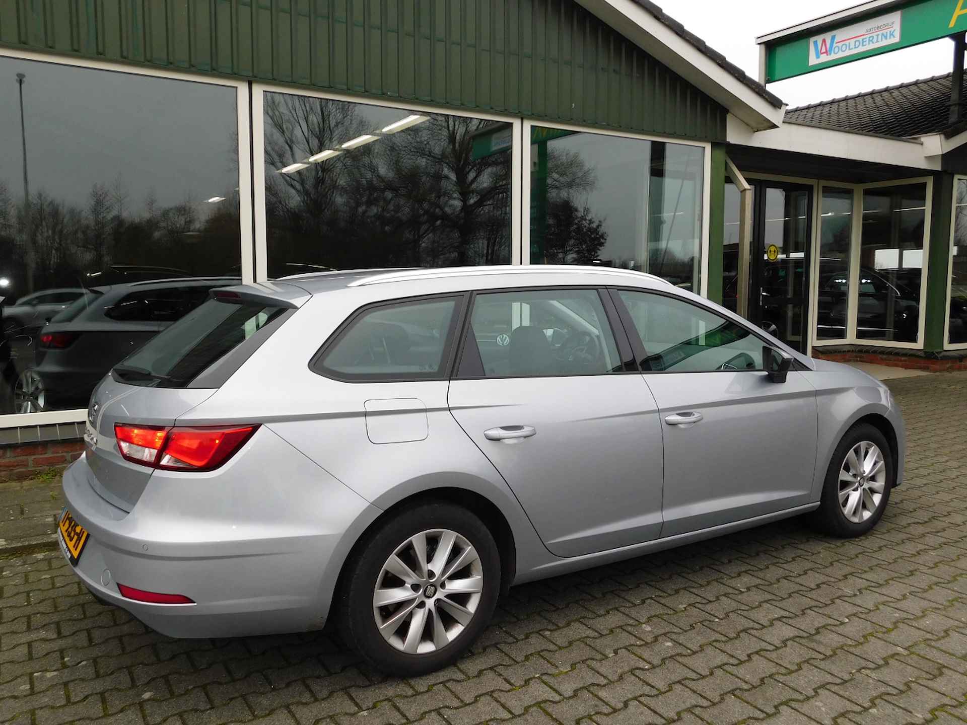 SEAT Leon ST 1.6TDI 116PK STYLE!! All-in Prijs!! - 20/27