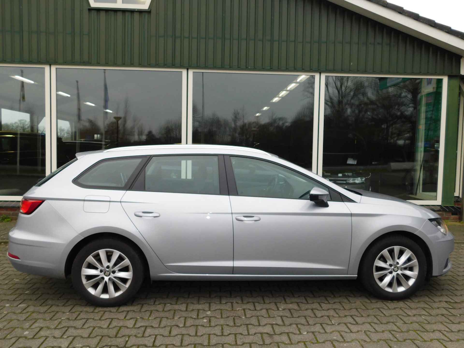 SEAT Leon ST 1.6TDI 116PK STYLE!! All-in Prijs!! - 21/27