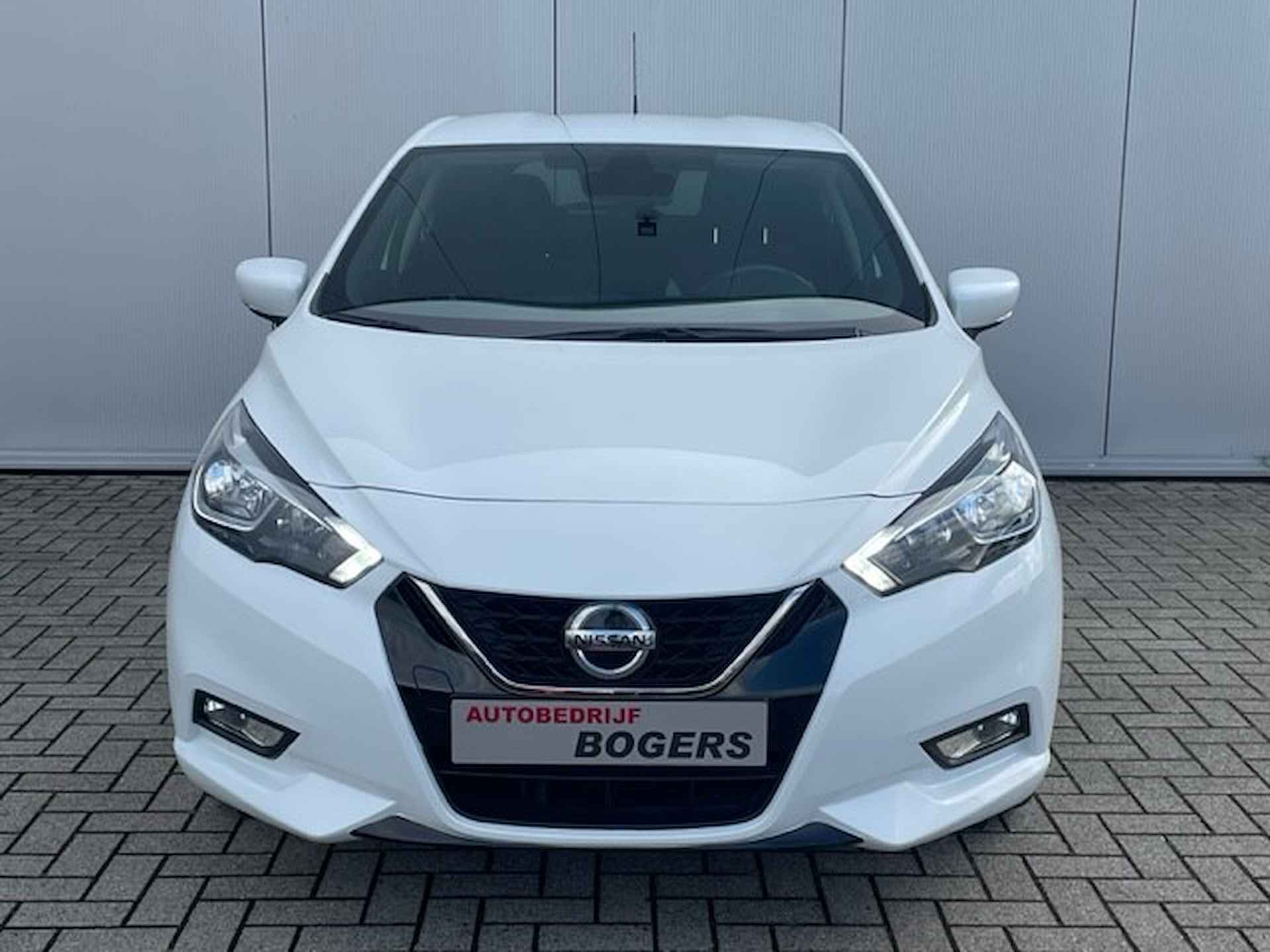 Nissan Micra 1.0 IG-T N-Connecta Automaat Navigatie, Airco, Cruise Control, 16"Lm, Achteruitrijcamera - 22/23