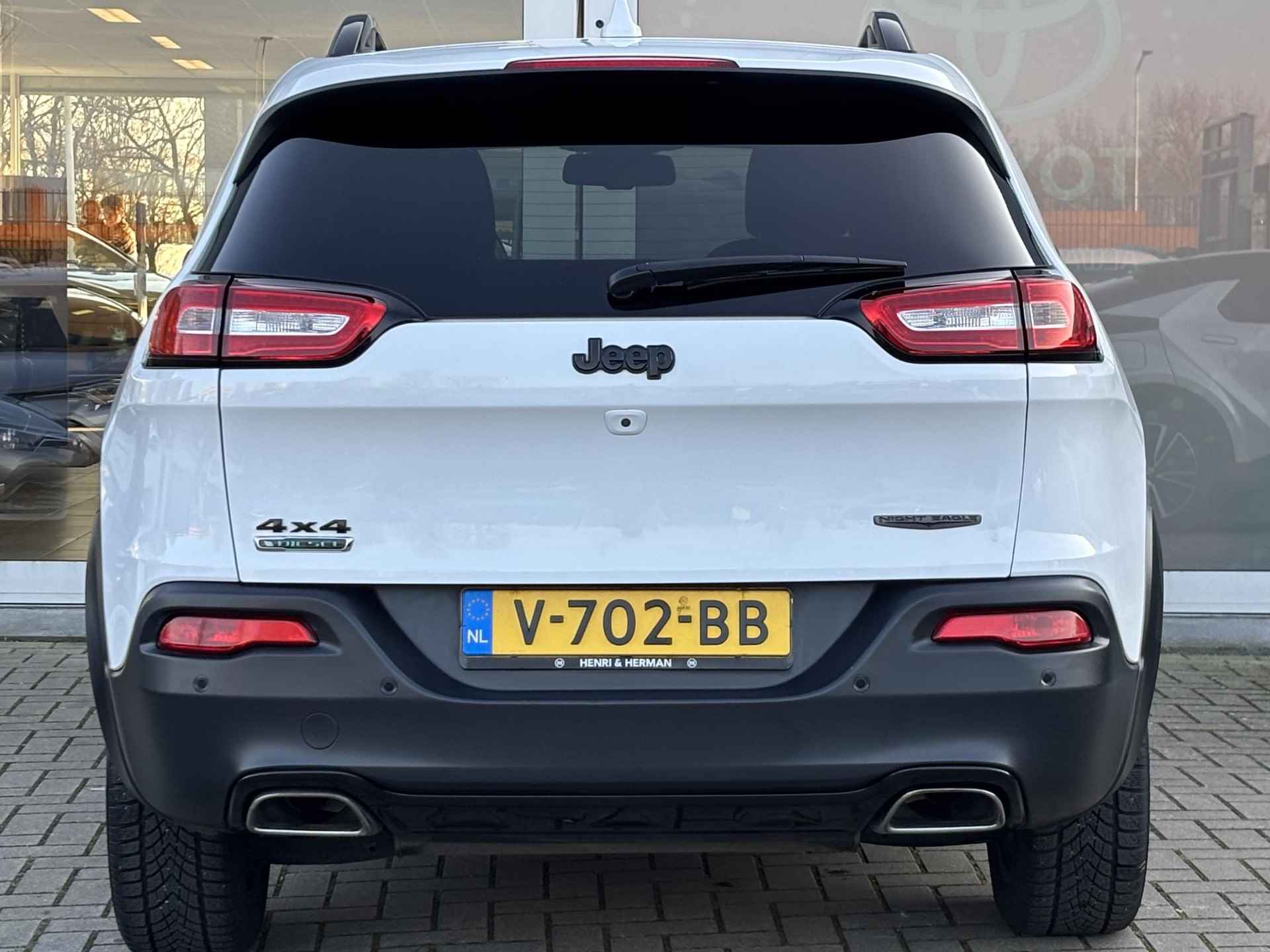 Jeep Cherokee 2.2 Night Eagle VAN | Navi | Cruise control | Net binnen, meer foto’s volgen! - 15/61