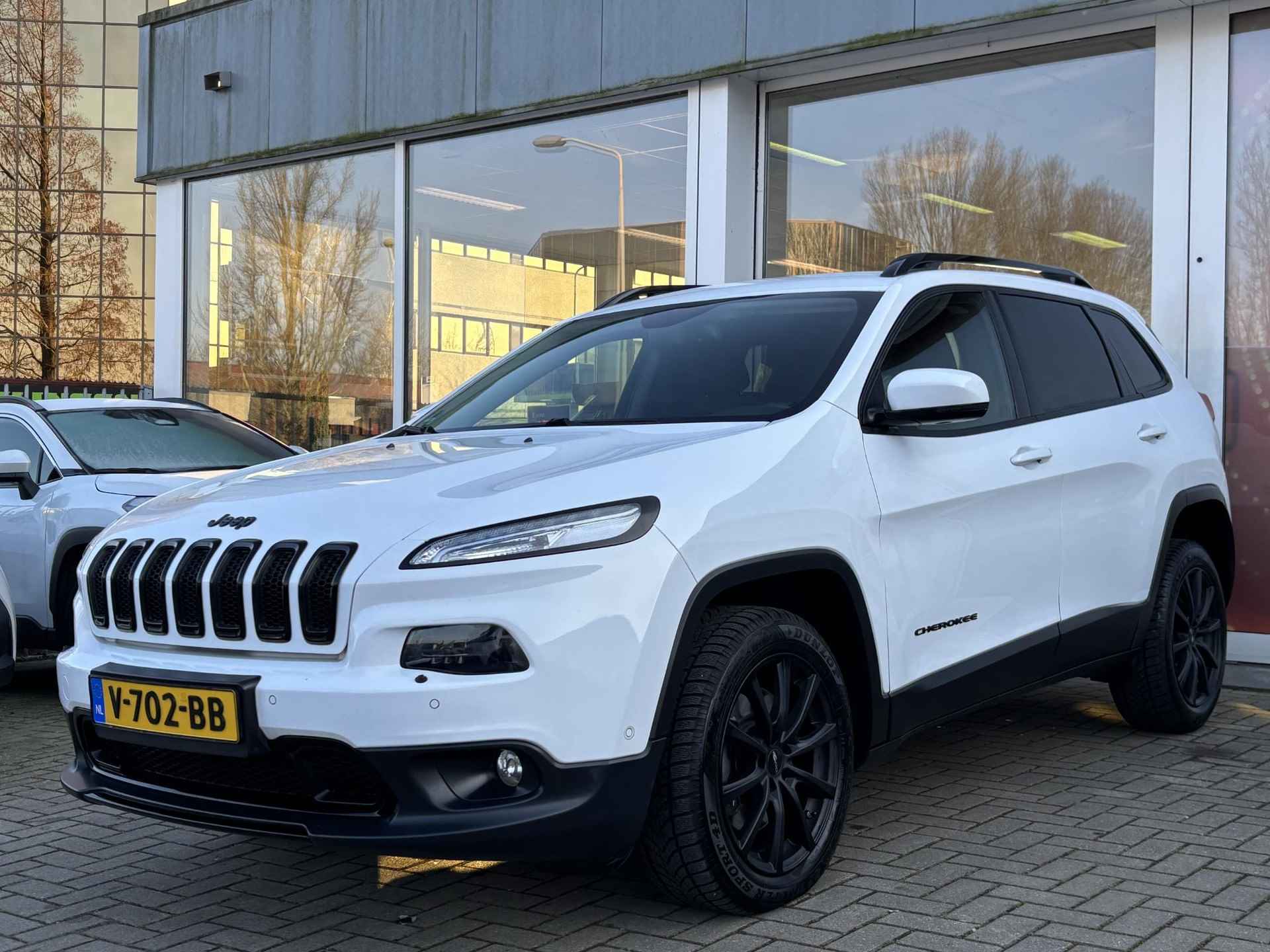 Jeep Cherokee 2.2 Night Eagle VAN | Navi | Cruise control | Net binnen, meer foto’s volgen! - 56/61