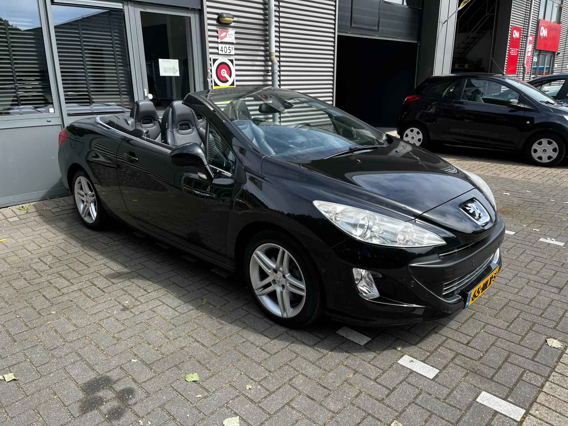 Peugeot 308 CC 1.6 THP Noir & Blanc - 7/29