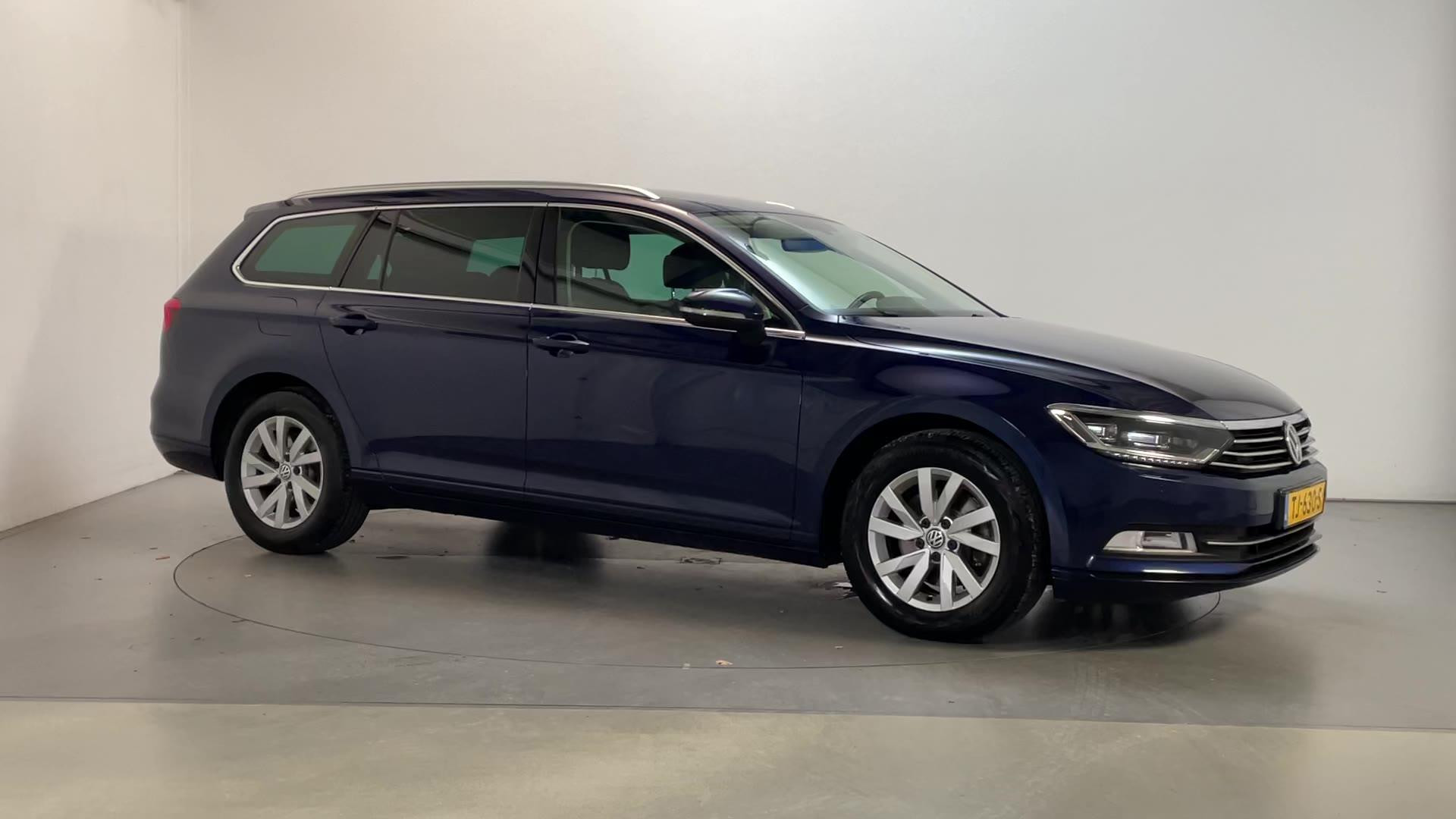 Volkswagen Passat Variant 1.4 TSI 150pk DSG ACT Comfortline Business Navigatie Parkeersensoren DAB+