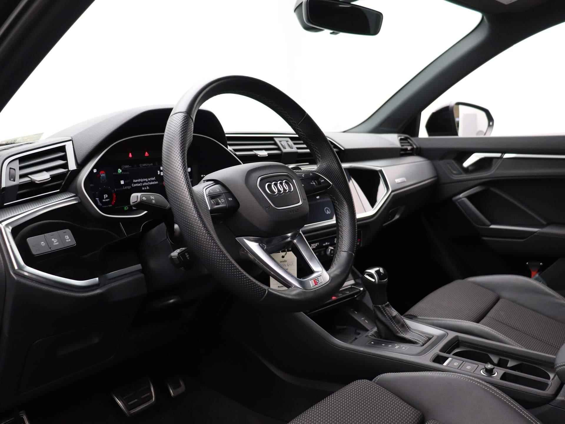 Audi Q3 35 TFSI S edition 150 PK | Automaat | S-line | Camera | Stoelverwarming | LED | Virtual cockpit | Lichtmetalen velgen | - 38/45