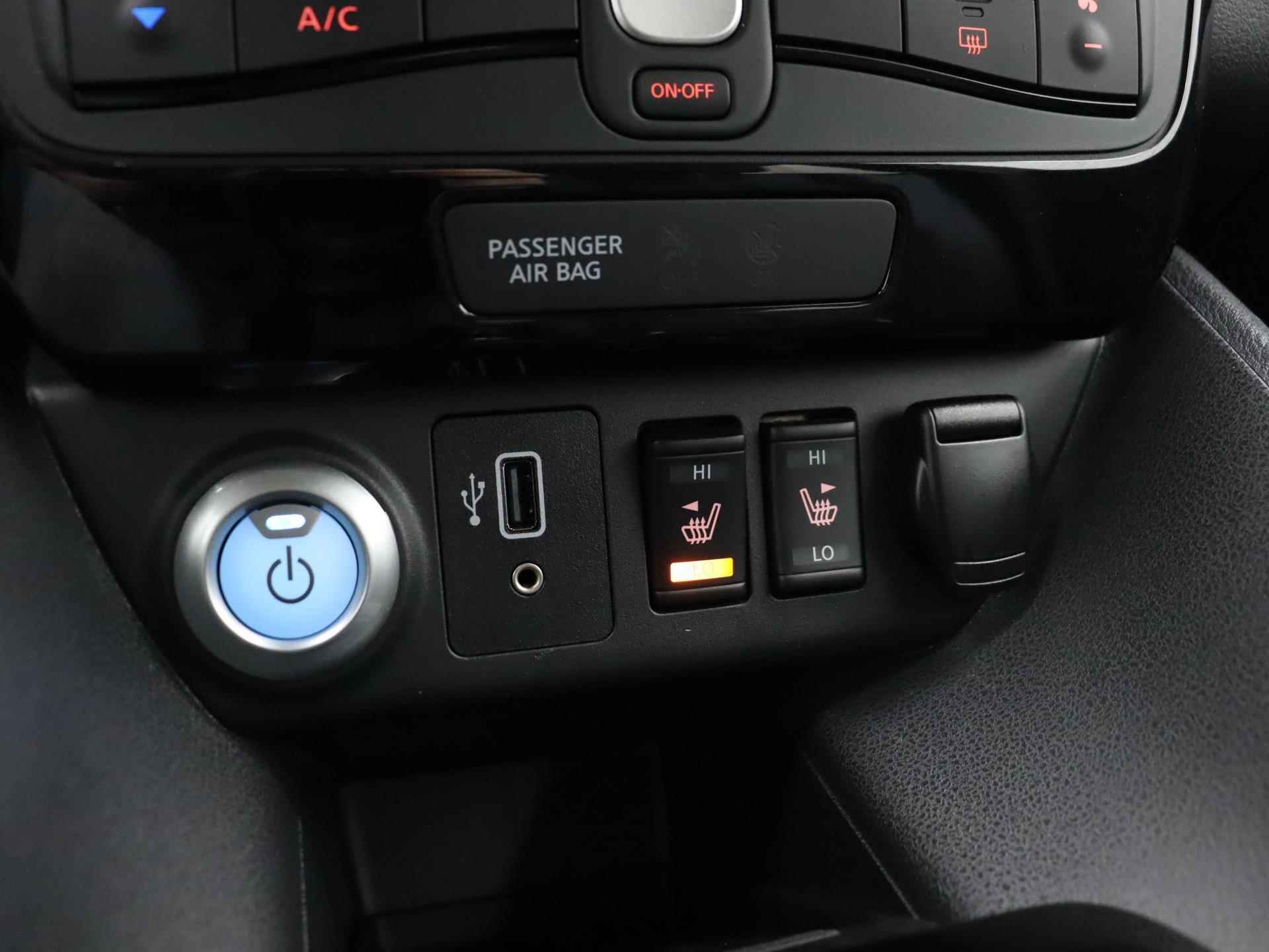 Nissan LEAF Tekna 40 kWh 150pk | Navigatie | ProPILOT | Stoelverwarming | 360 Camera | Adaptieve Cruise Control | Climat Control - 16/28