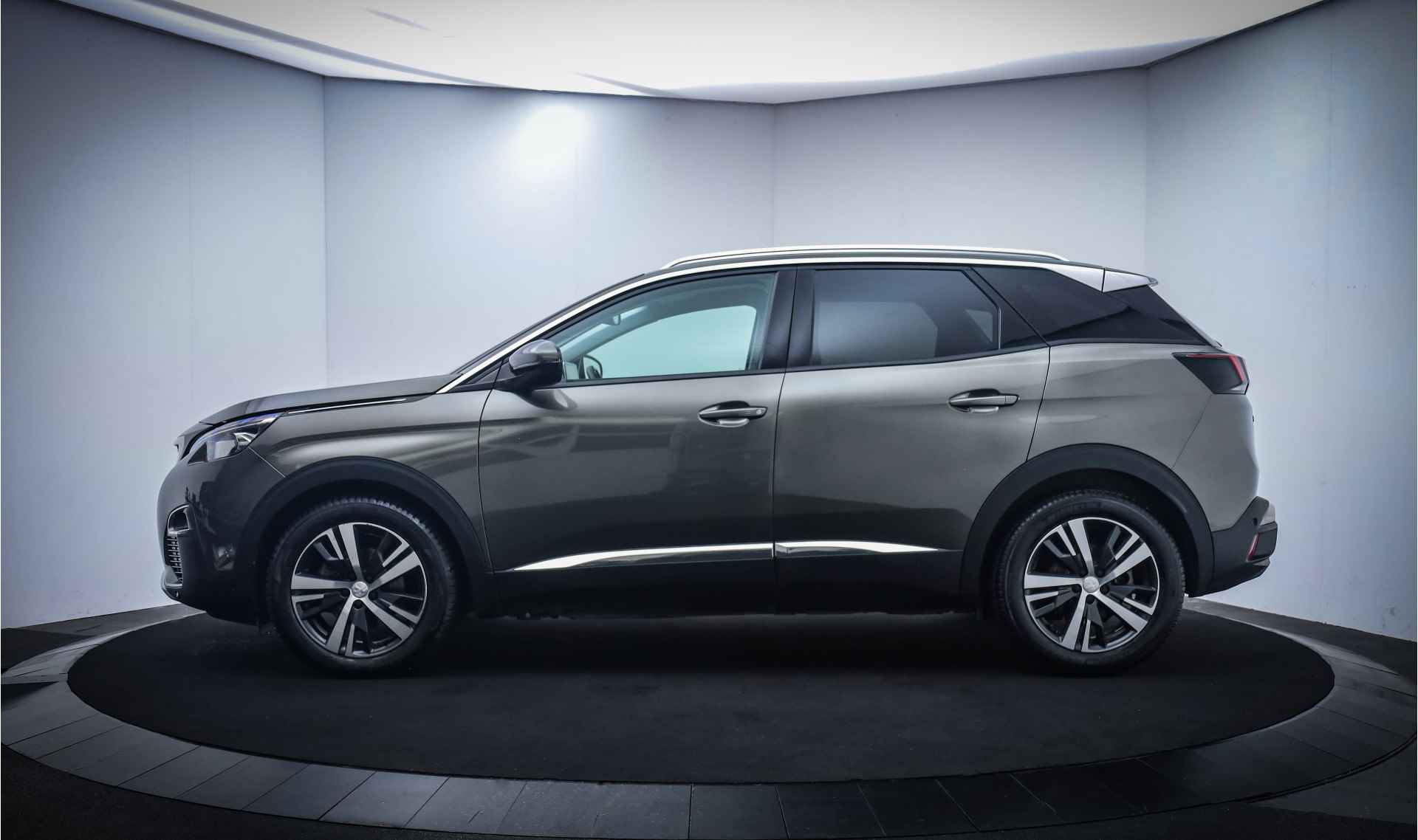 Peugeot 3008 1.2T ALLURE Pack Bussines FULL LED/360 CAM/CARPLAY/NAVI/AFN TREKHAAK/BLINDSPOT/LANE ASSIST/LMV - 12/26