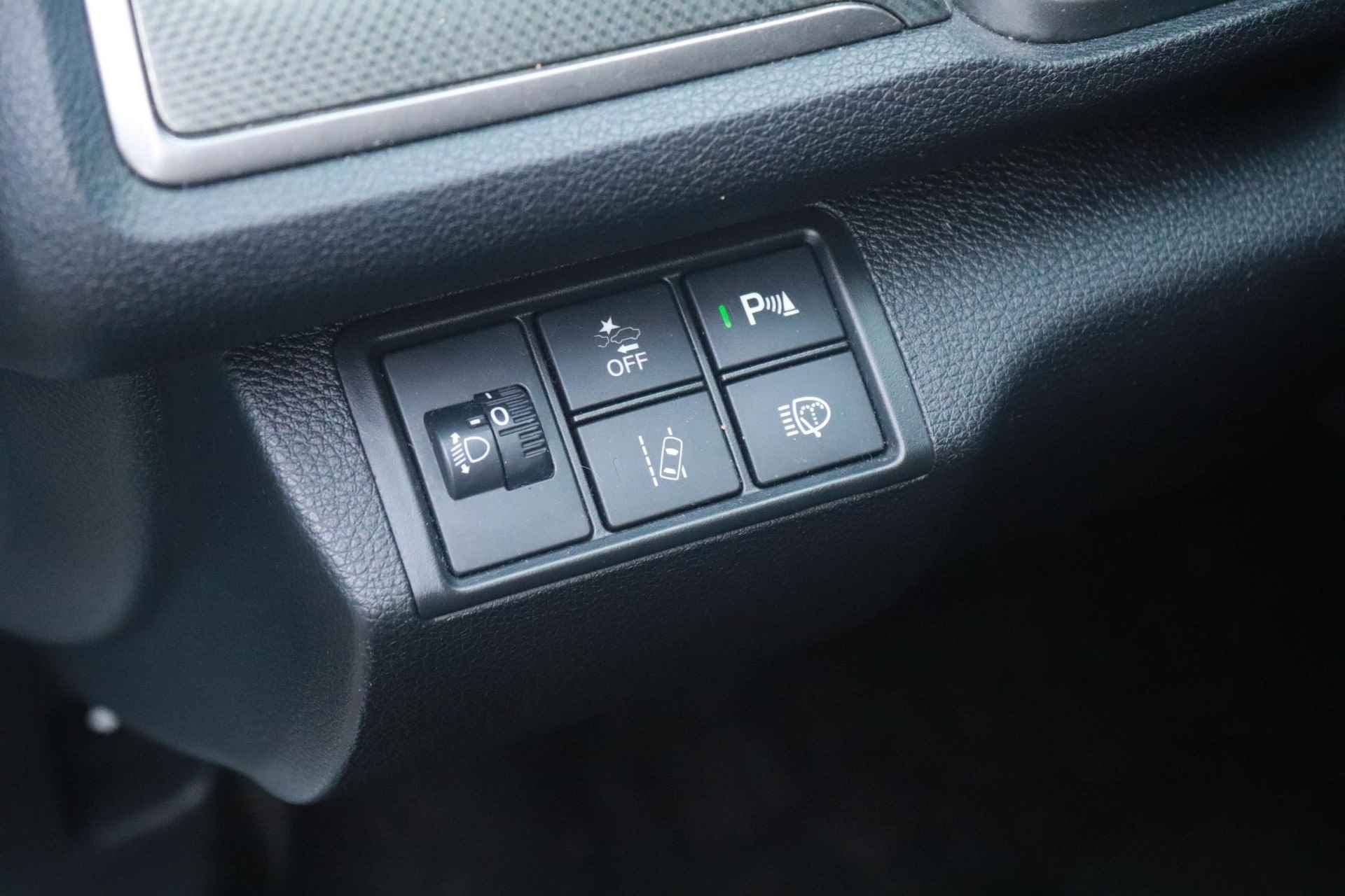 Honda Civic 1.0 i-VTEC Elegance | Navi | A. Camera | Climate | Adapt. Cruise Control | Stoelverwarming | Lane Assist! - 15/30