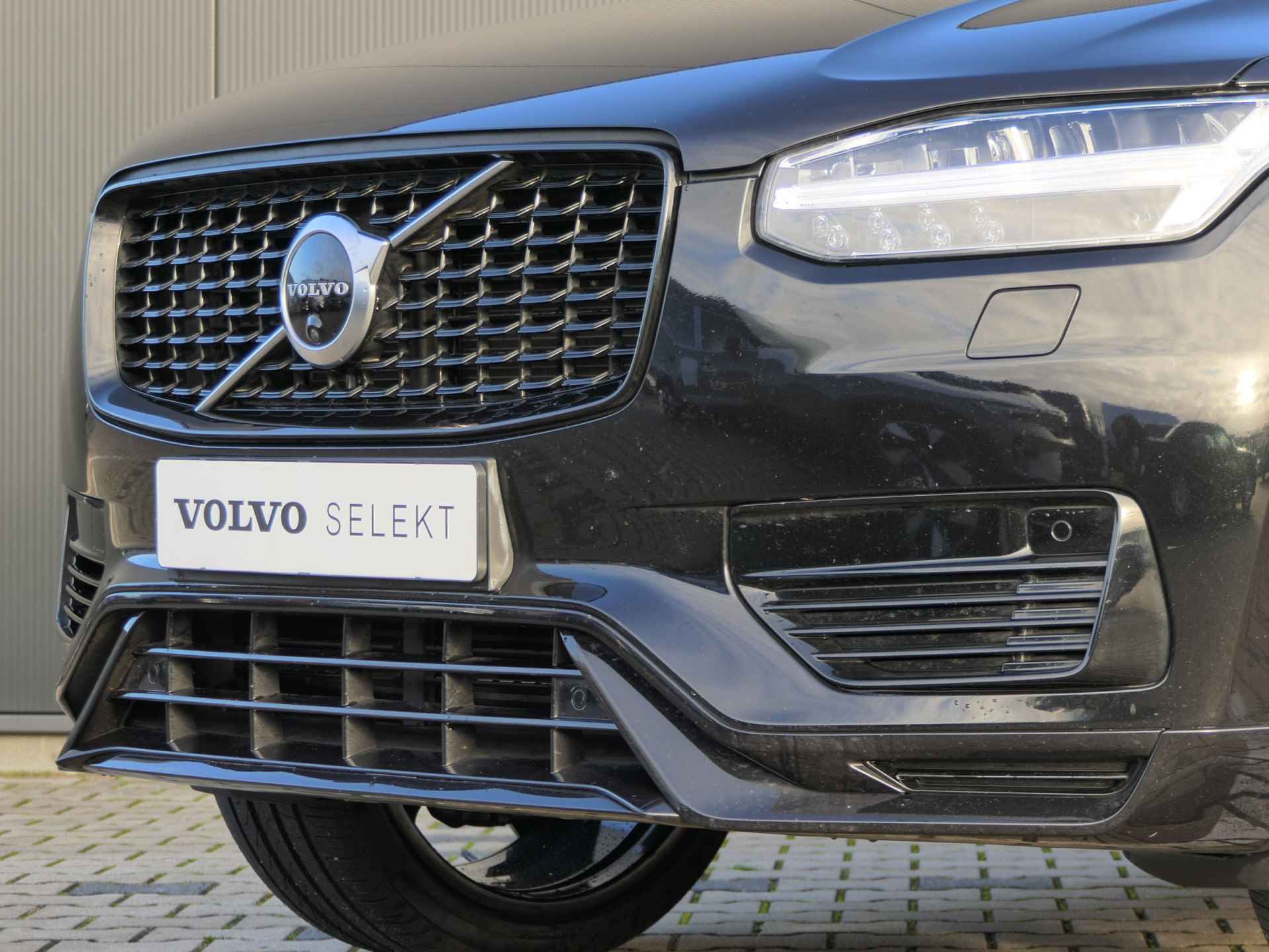 Volvo XC90 T8 Recharge AWD R-Design | Luchtvering | Harman/Kardon | Trekhaak | Panoramadak | Adaptive LED | 22 Inch - 11/40