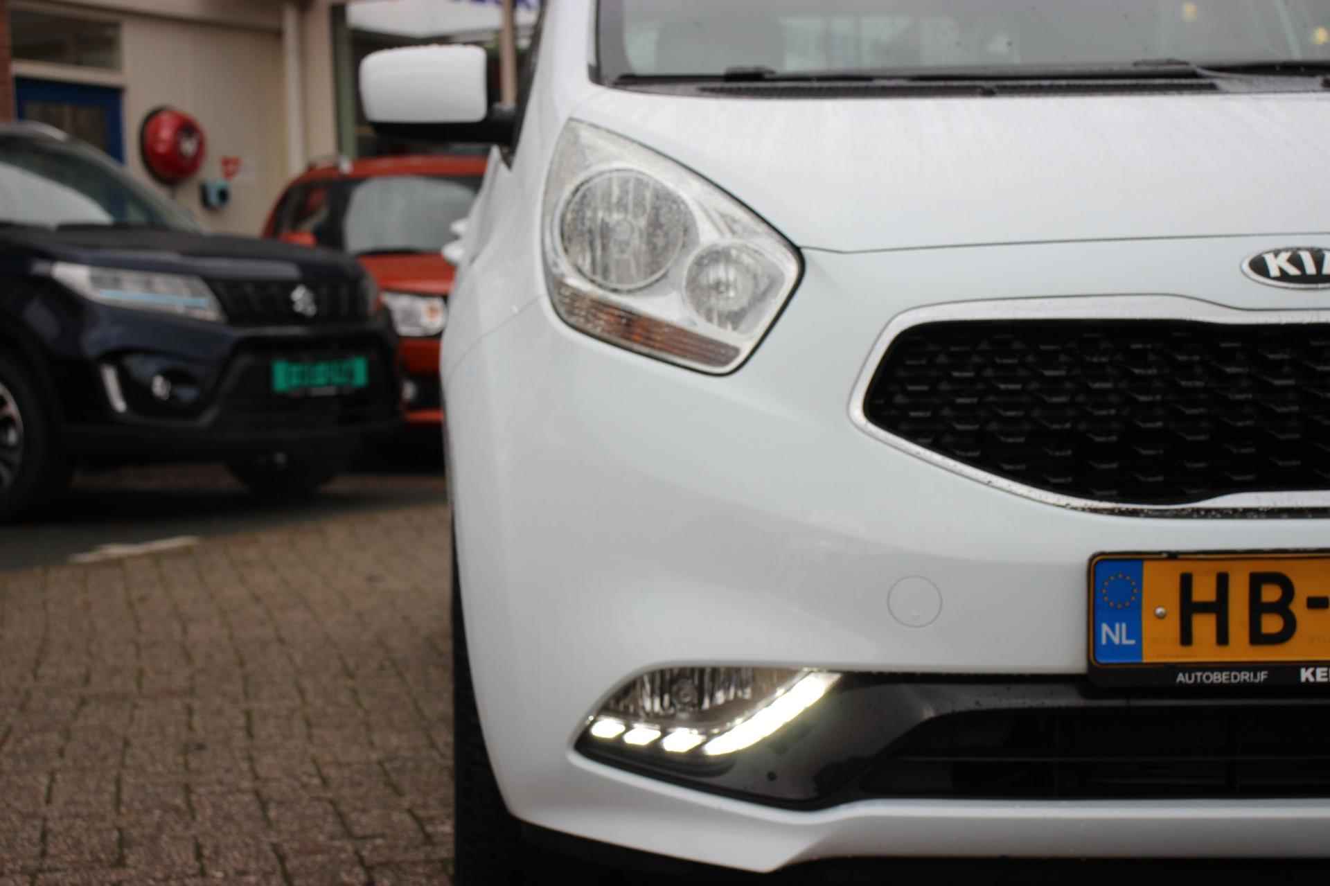 Kia Venga 1.6 DynamicLine AUTOMAAT/TREKHAAK/NAVIGATIE - 9/27