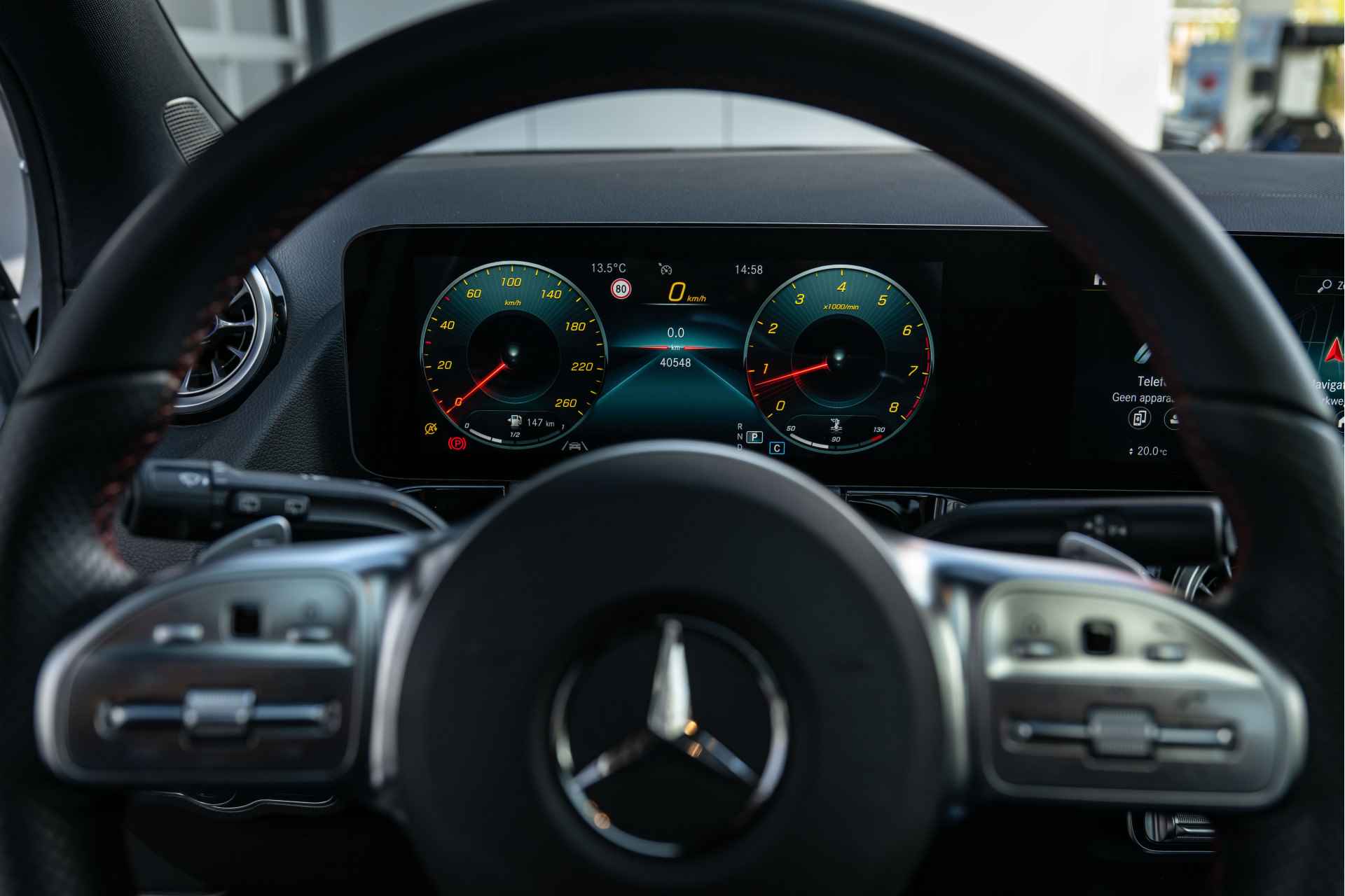 Mercedes-Benz GLA 250 4MATIC+ AMG Line - 13/37